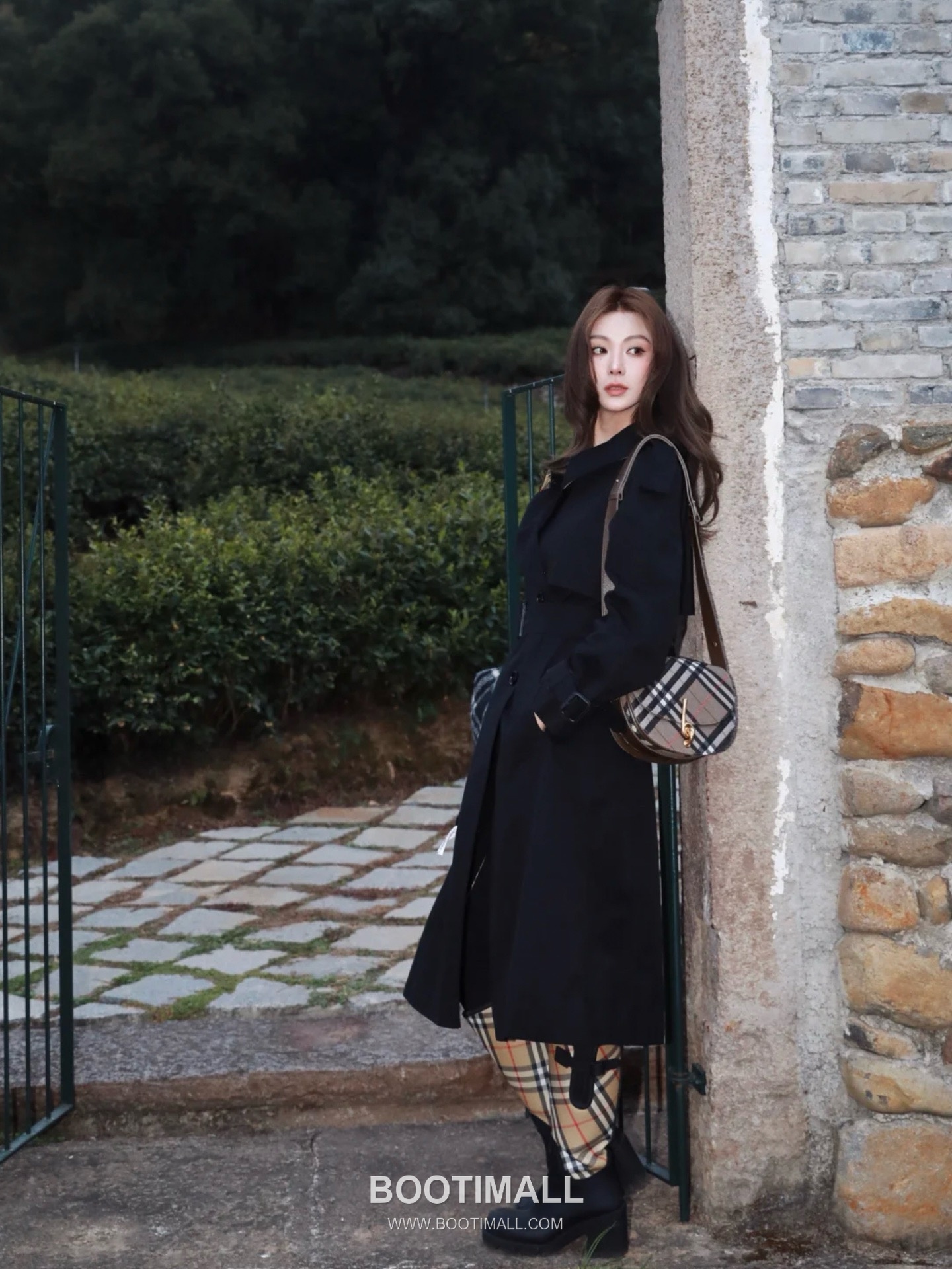 버버리 2026SS 개버딘 체크안감 벨티드 롱 트렌치코트 Burberry 2026 SS Gabardine Check Lining Belted Long Trench Coat 5