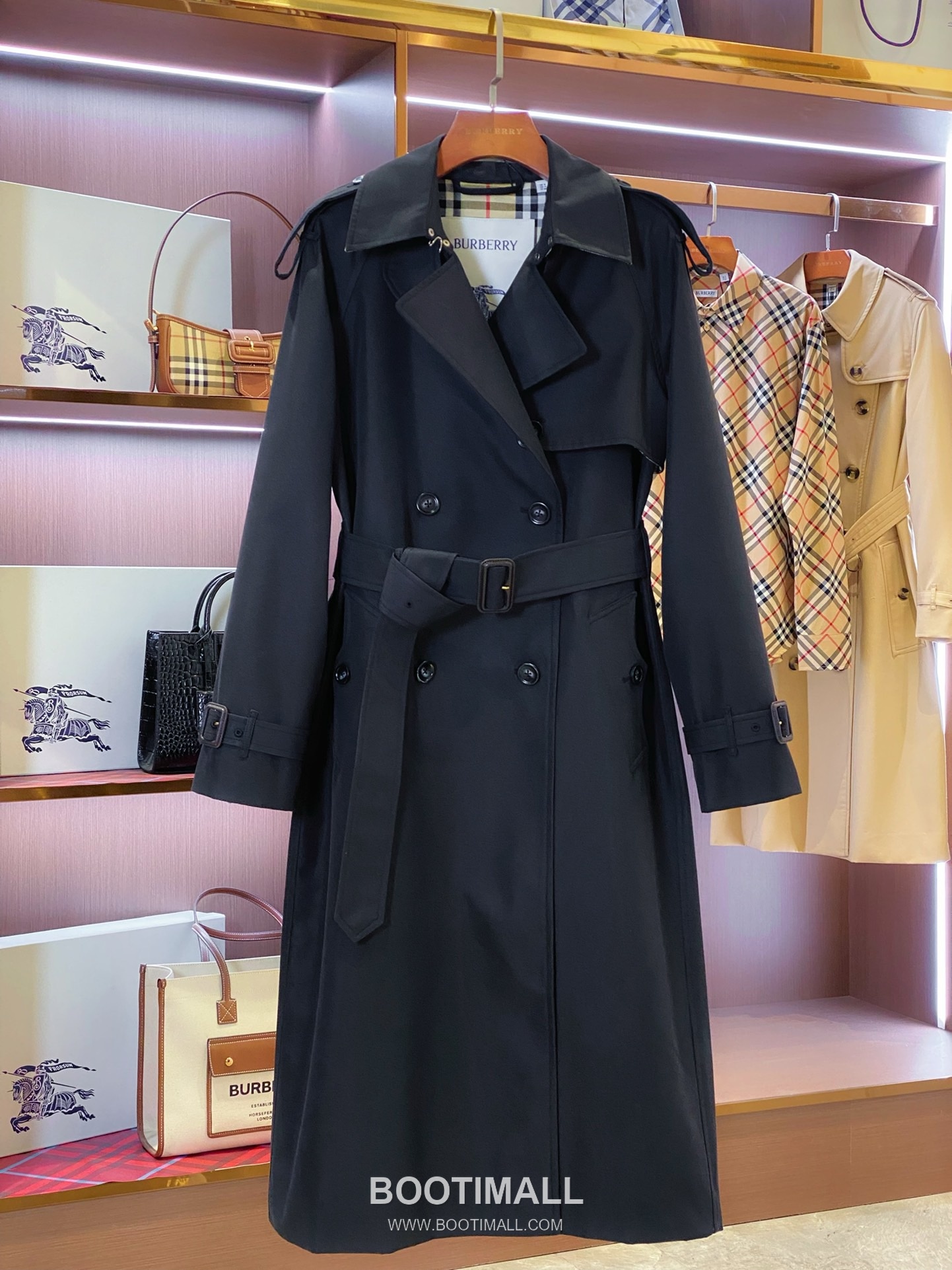 버버리 2026SS 개버딘 체크안감 벨티드 롱 트렌치코트 Burberry 2026 SS Gabardine Check Lining Belted Long Trench Coat 11