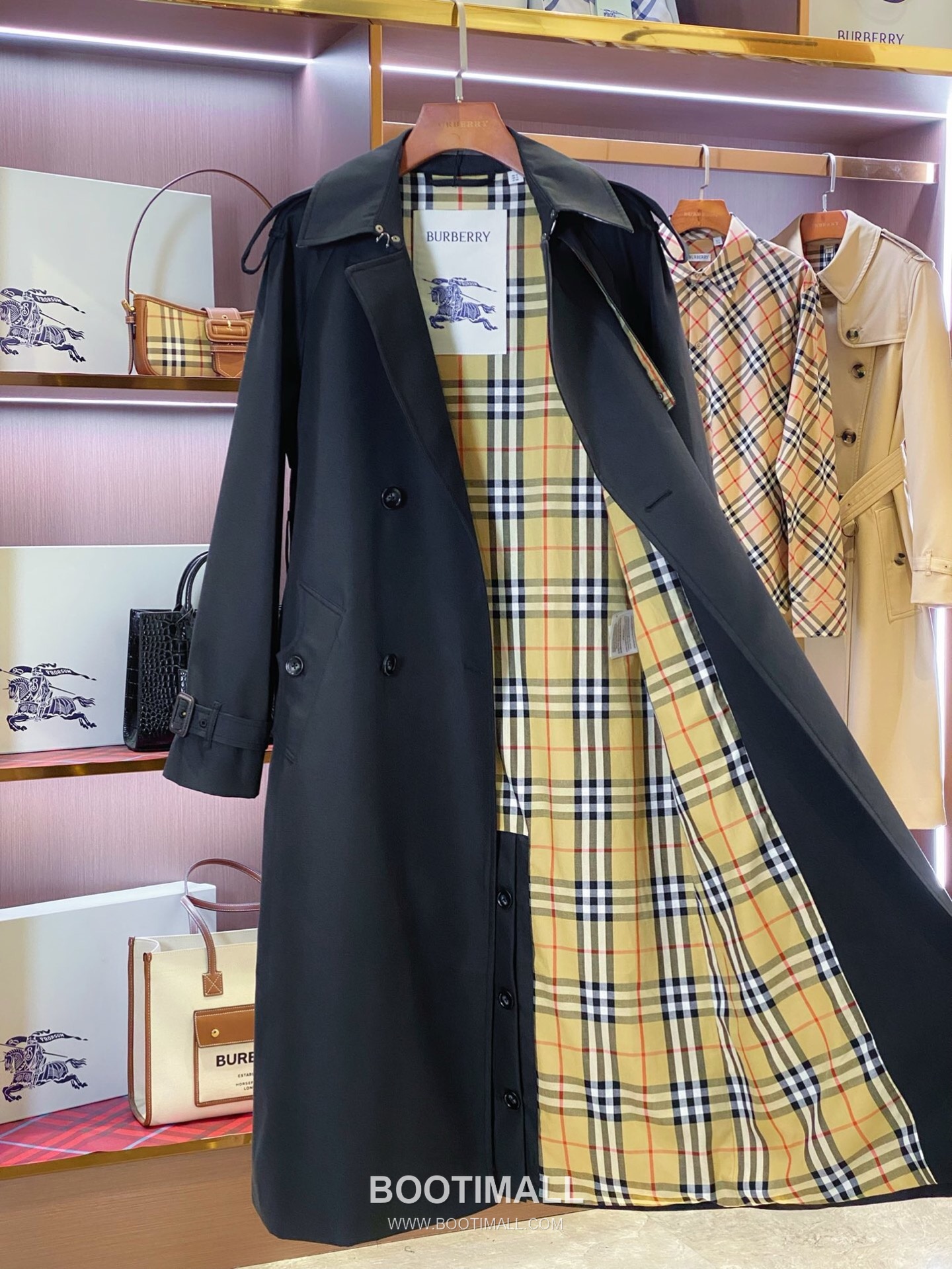 버버리 2026SS 개버딘 체크안감 벨티드 롱 트렌치코트 Burberry 2026 SS Gabardine Check Lining Belted Long Trench Coat 13