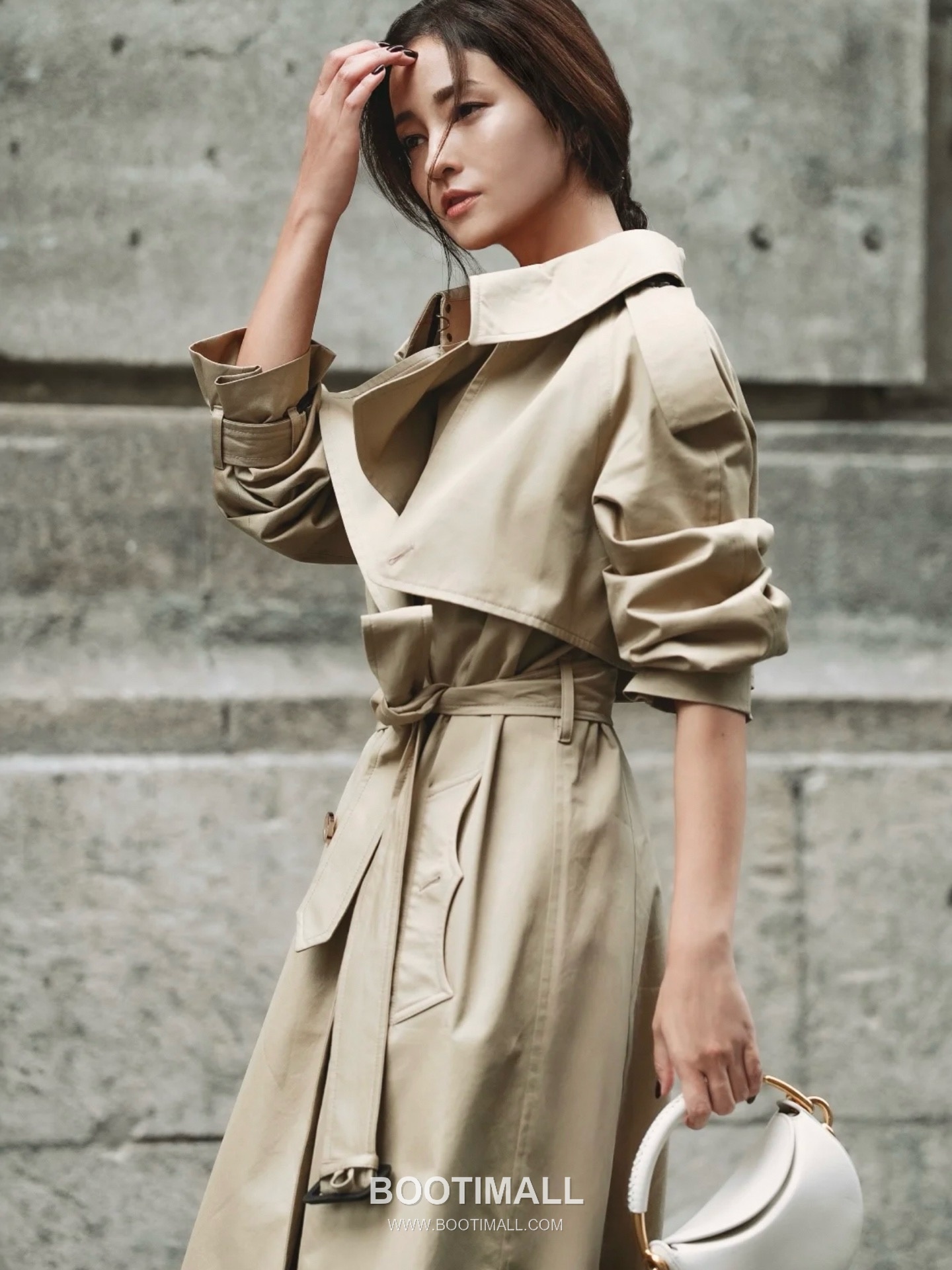 버버리 2026SS 개버딘 체크안감 벨티드 롱 트렌치코트 Burberry 2026 SS Gabardine Check Lining Belted Long Trench Coat 1