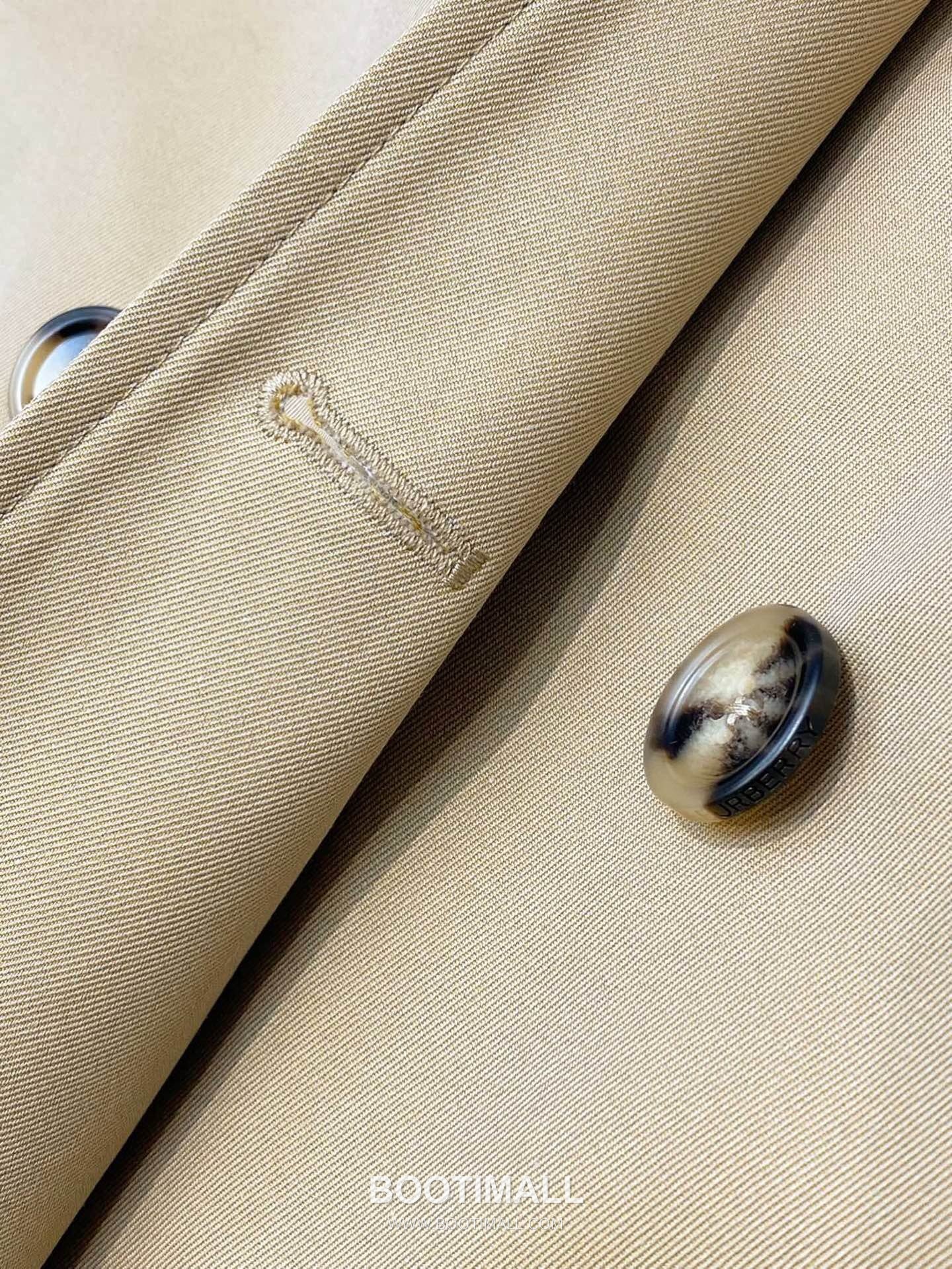 버버리 2026SS 개버딘 체크안감 벨티드 롱 트렌치코트 Burberry 2026 SS Gabardine Check Lining Belted Long Trench Coat 19