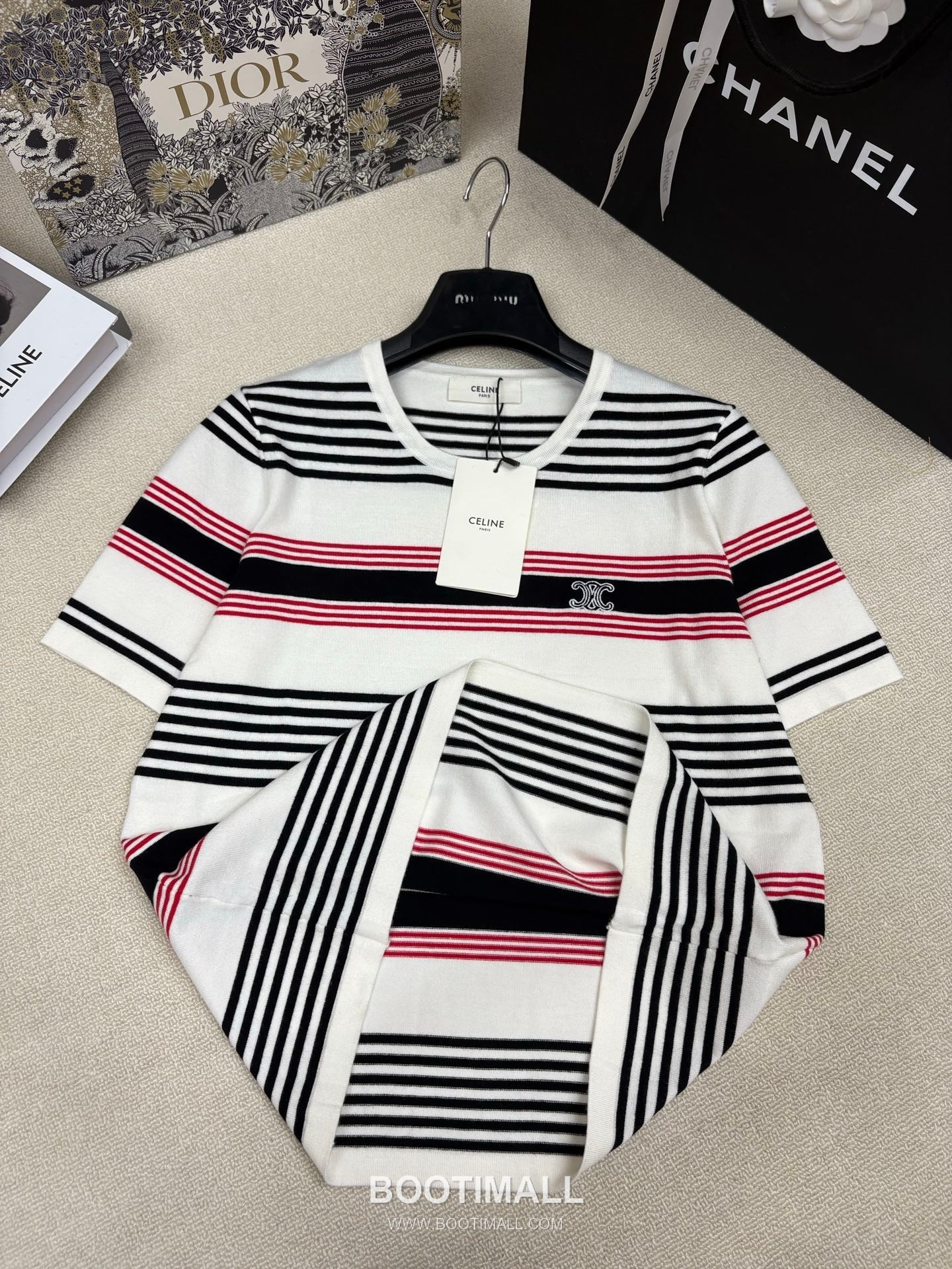 구찌 2026SS 텐셀실크 스트라이프 로고자수 슬림핏 반팔 니트 Gucci 2026 SS Tencel Silk Stripe Logo Embroidered Slim Fit Short Sleeve Knit 6