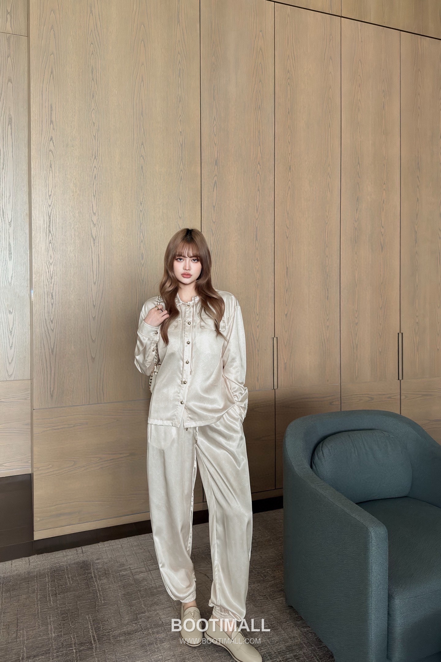 루이비통 2026SS 모노그램 자카드 후드 스냅탑 조거팬츠 세트 Louis Vuitton 2026 SS Monogram Jacquard Hooded Snap Top Jogger Pants Set 4