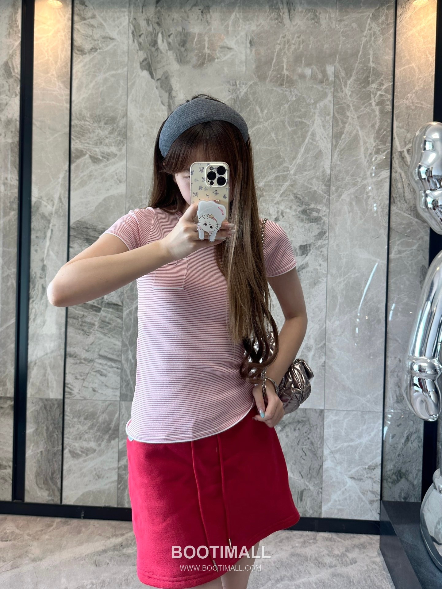 프라다 2026SS 스트라이프 로고자수 슬림핏 반팔 니트 Prada 2026 SS Stripe Logo Embroidered Slim Fit Short Sleeve Knit 8