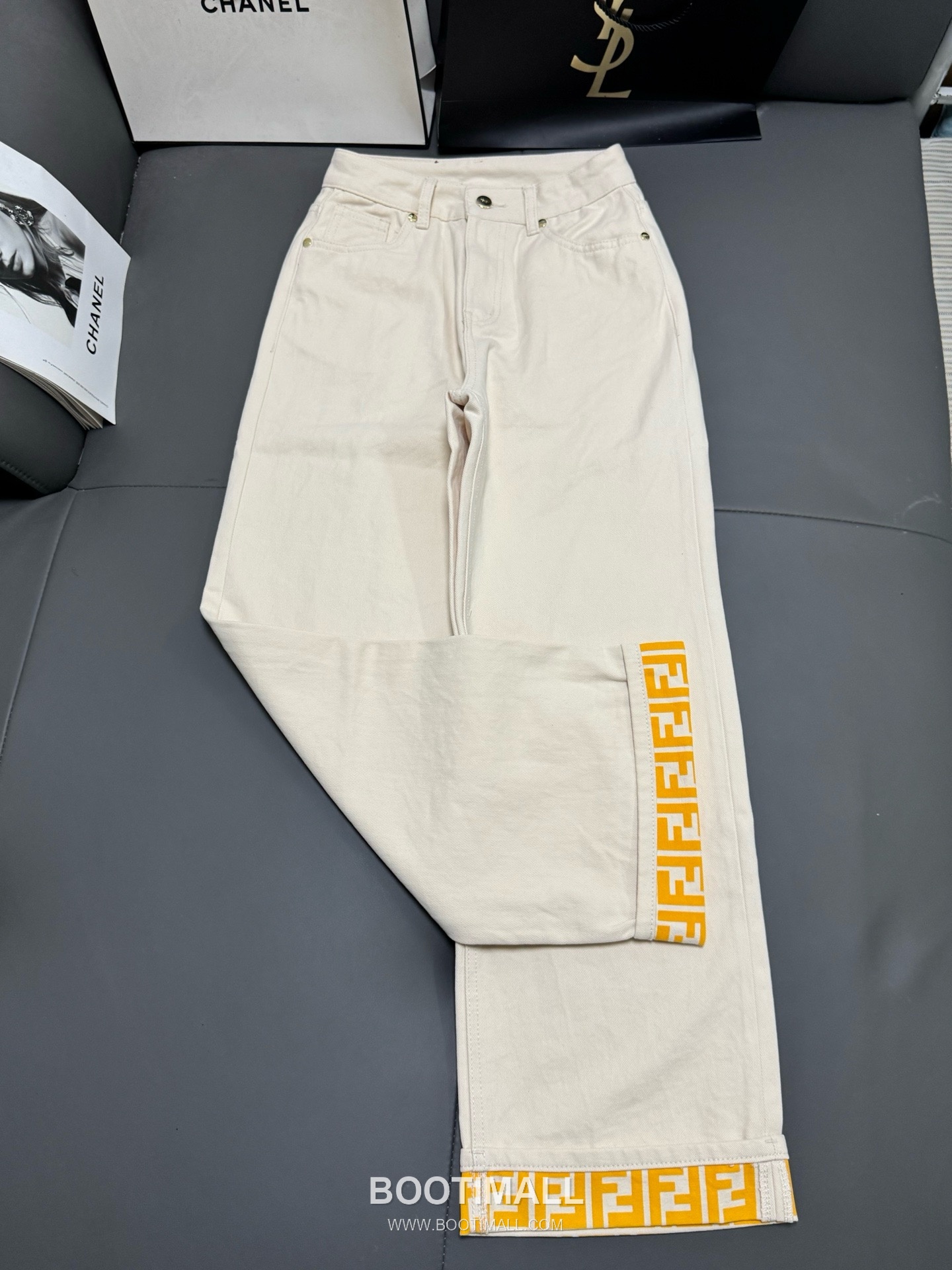 펜디 2026SS 코튼 데님 FF프린트 롤업 스트레이트핏 롱팬츠 Fendi 2026 SS Cotton Denim FF Print Roll Up Straight Fit Long Pants 8