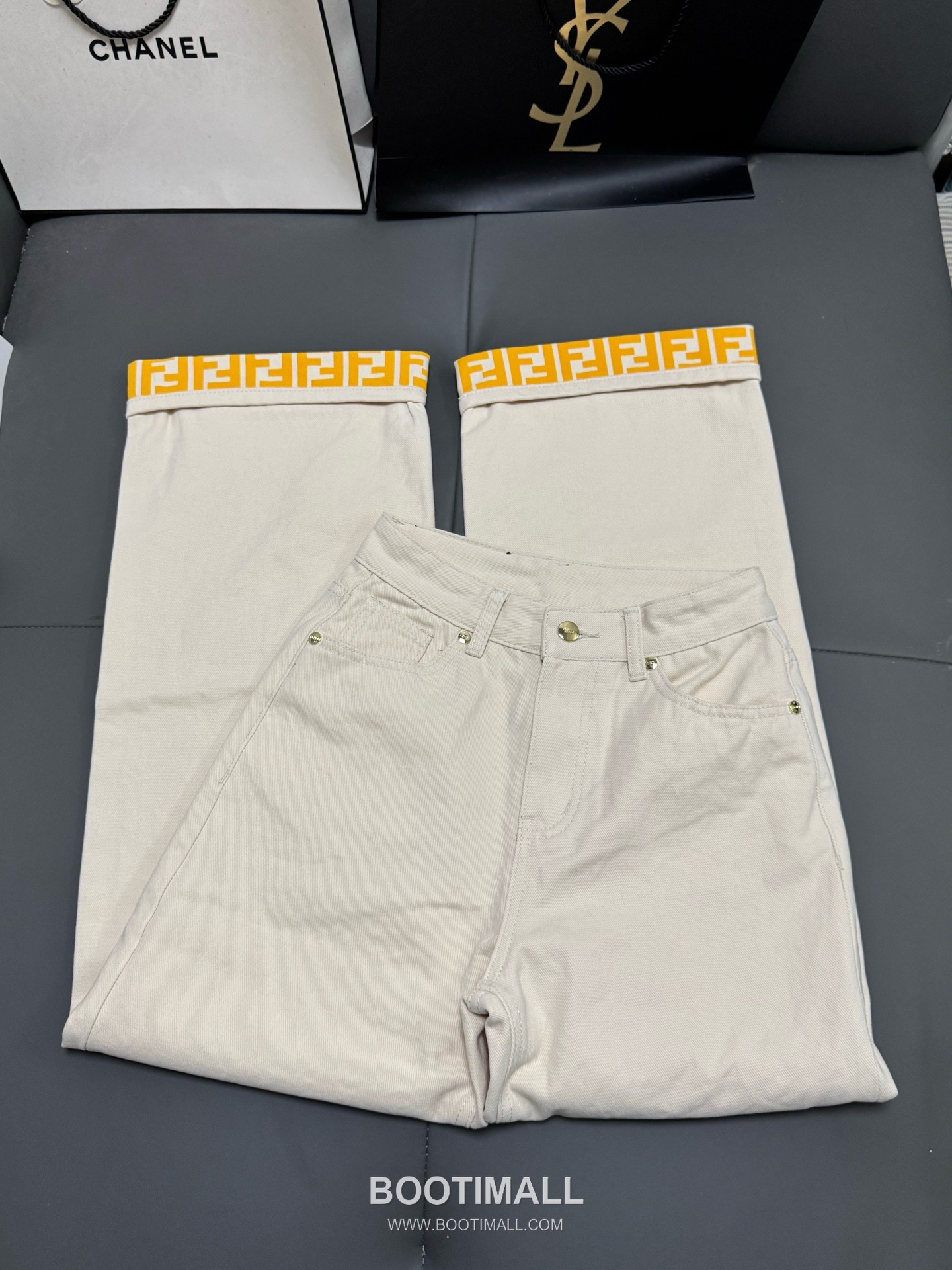 펜디 2026SS 코튼 데님 FF프린트 롤업 스트레이트핏 롱팬츠 Fendi 2026 SS Cotton Denim FF Print Roll Up Straight Fit Long Pants 9