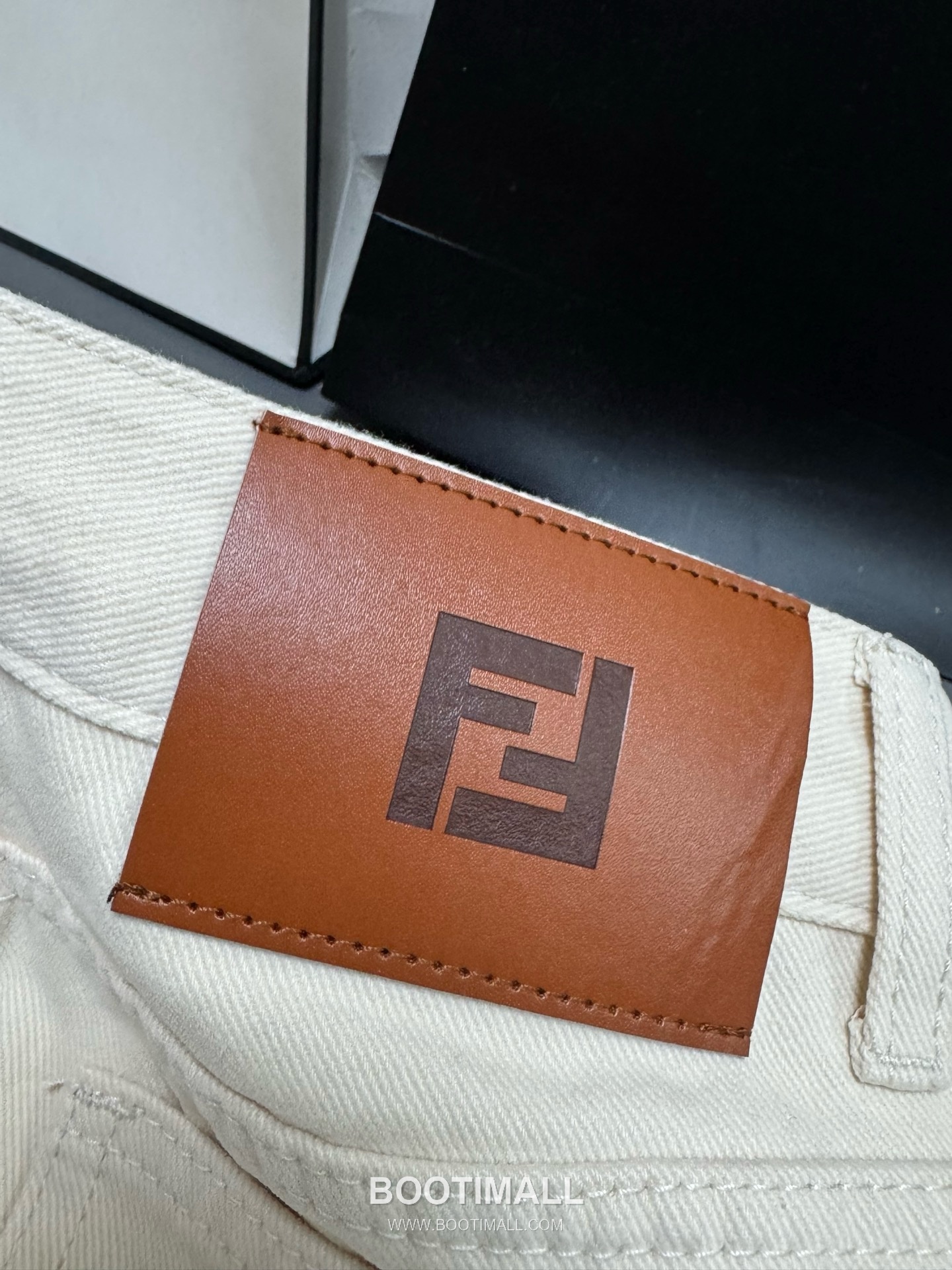 펜디 2026SS 코튼 데님 FF프린트 롤업 스트레이트핏 롱팬츠 Fendi 2026 SS Cotton Denim FF Print Roll Up Straight Fit Long Pants 13