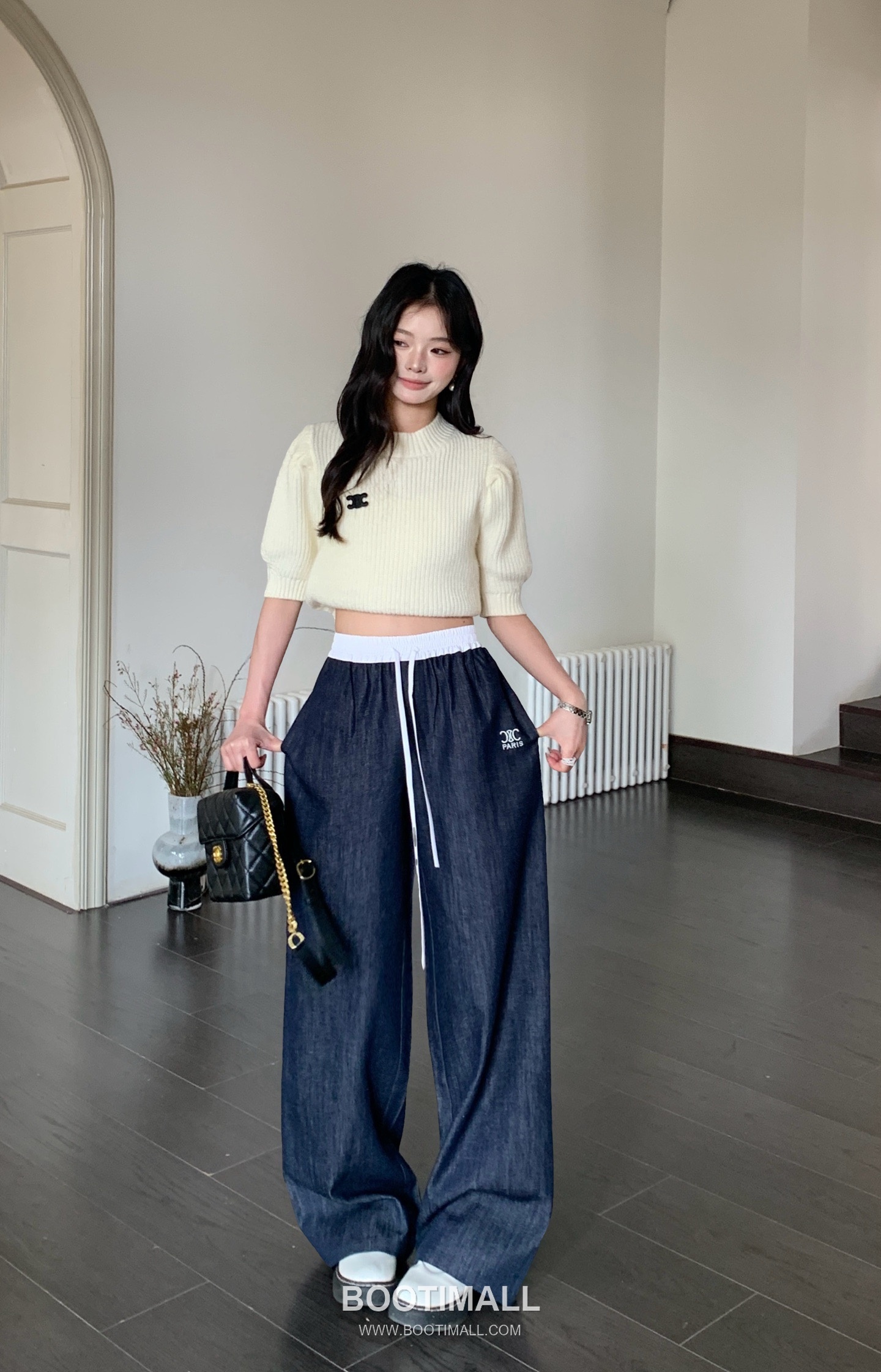 구찌 2026SS 코튼 화이트 데님 밴딩 로고자수 루즈핏 롱팬츠 Gucci 2026 SS Cotton White Denim Elastic Waist Logo Embroidered Loose Fit Long Pants 5