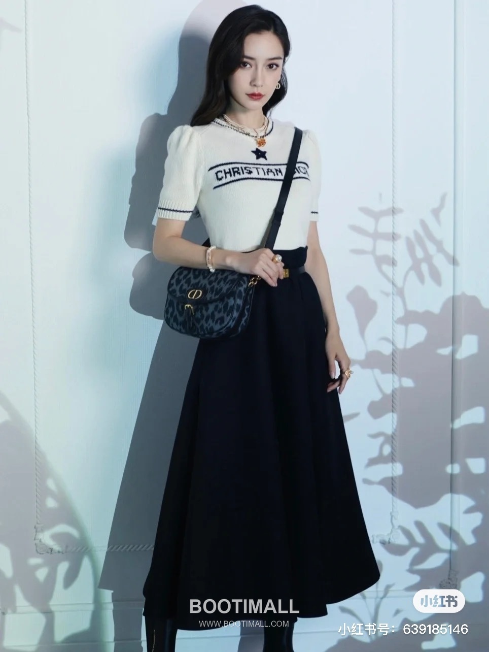 디올 2026SS 울 니트 별자수 로고 퍼프슬리브 반팔 니트 Dior 2026 SS Wool Knit Star Embroidered Logo Puff Sleeve Short Sleeve Knit 2