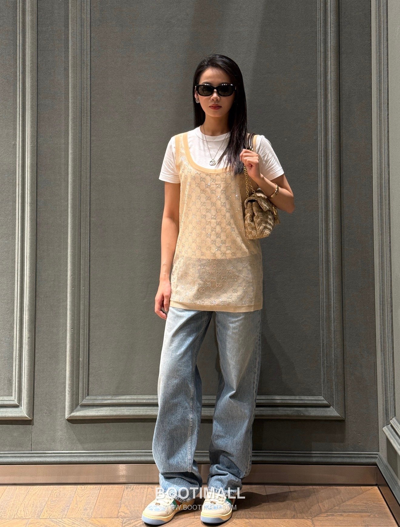 구찌 2026SS 실크 GG 크리스탈자수 슬림핏 슬리브리스 니트 Gucci 2026 SS Silk GG Crystal Embroidered Slim Fit Sleeveless Knit 9