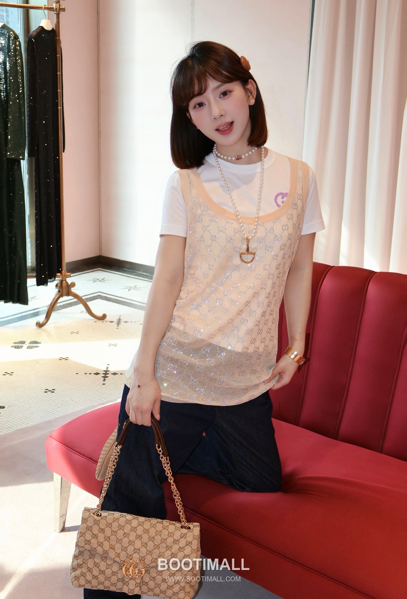 구찌 2026SS 실크 GG 크리스탈자수 슬림핏 슬리브리스 니트 Gucci 2026 SS Silk GG Crystal Embroidered Slim Fit Sleeveless Knit 12