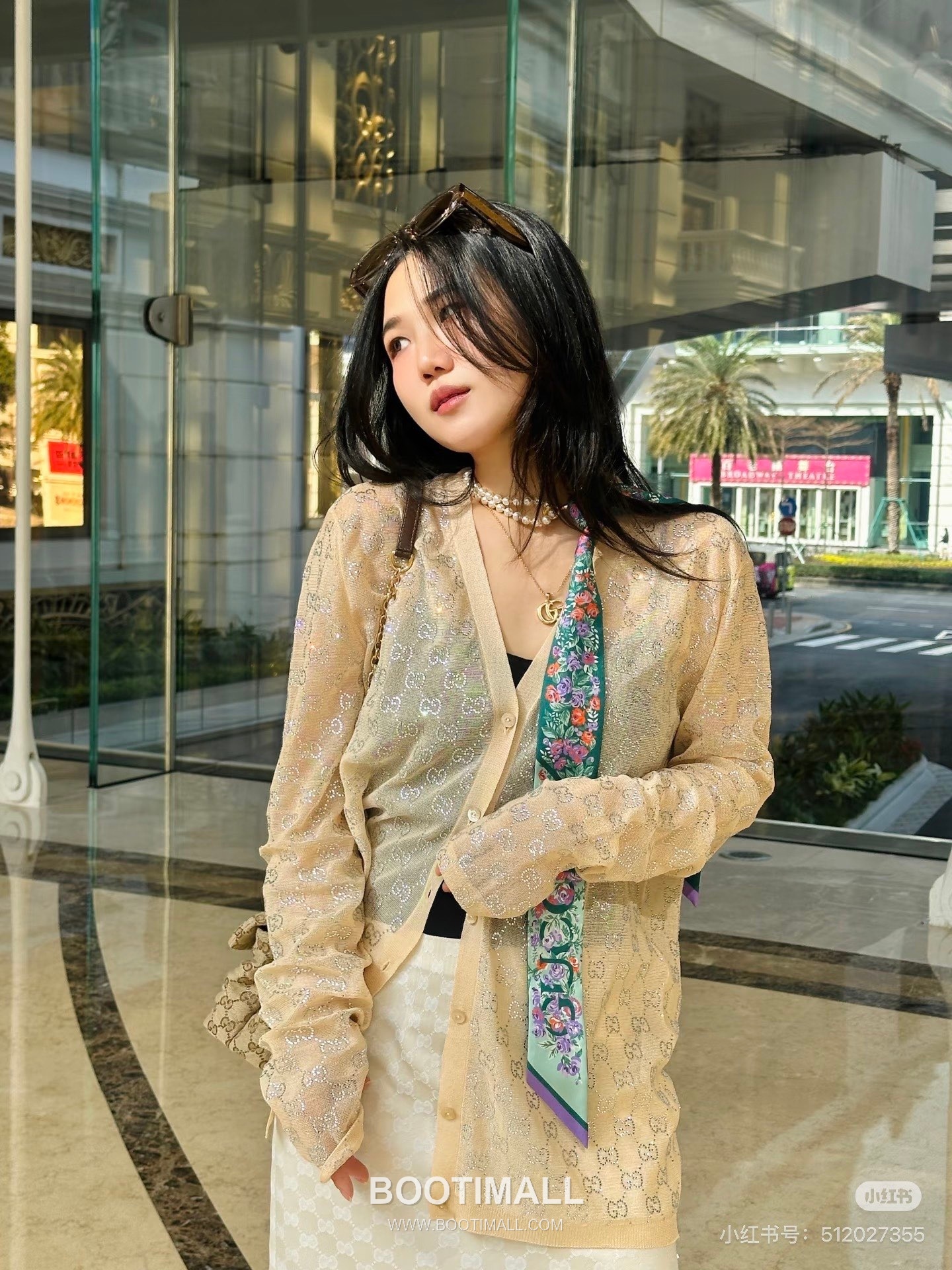 구찌 2026SS 실크 GG 크리스탈자수 슬림핏 브이넥 긴팔 가디건 Gucci 2026 SS Silk GG Crystal Embroidered Slim Fit V Neck Long Sleeve Cardigan 7