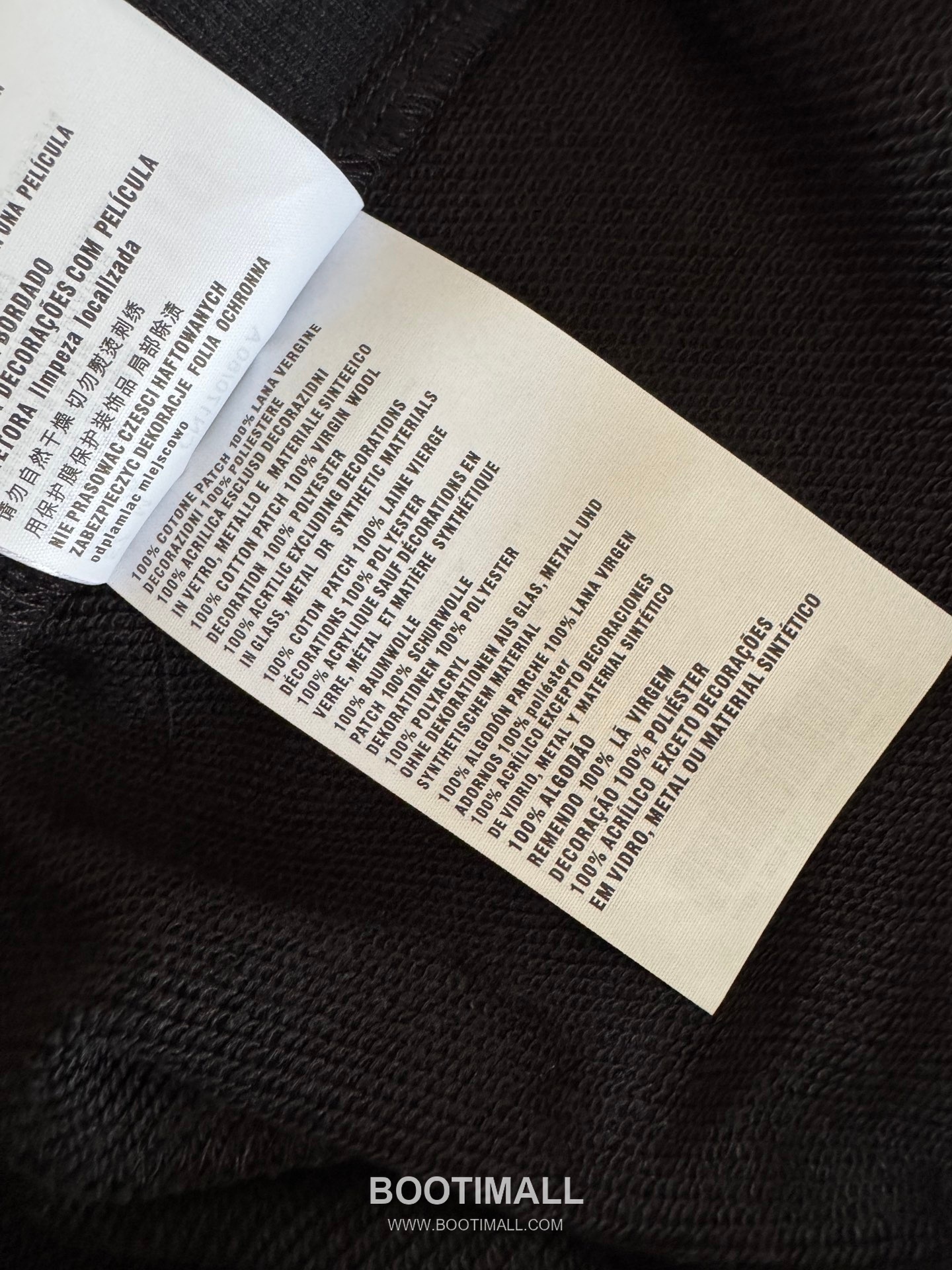 프라다 2026SS 코튼 드로스트링 로고자수 루즈핏 쇼츠 Prada 2026 SS Cotton Drawstring Logo Embroidered Loose Fit Shorts 8