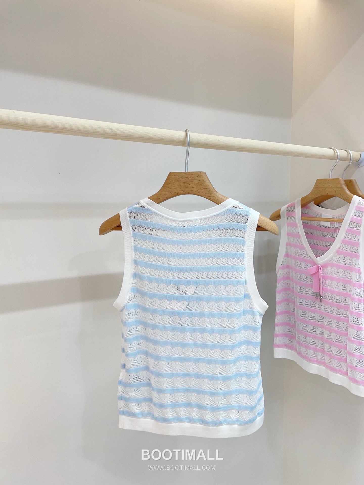 디올 2026SS 레이스니트 마리니에르 스트라이프 CD참 슬림핏 슬리브리스 니트 Dior 2026 SS Lace Knit Mariniere Stripe CD Charm Slim Fit Sleeveless Knit 5