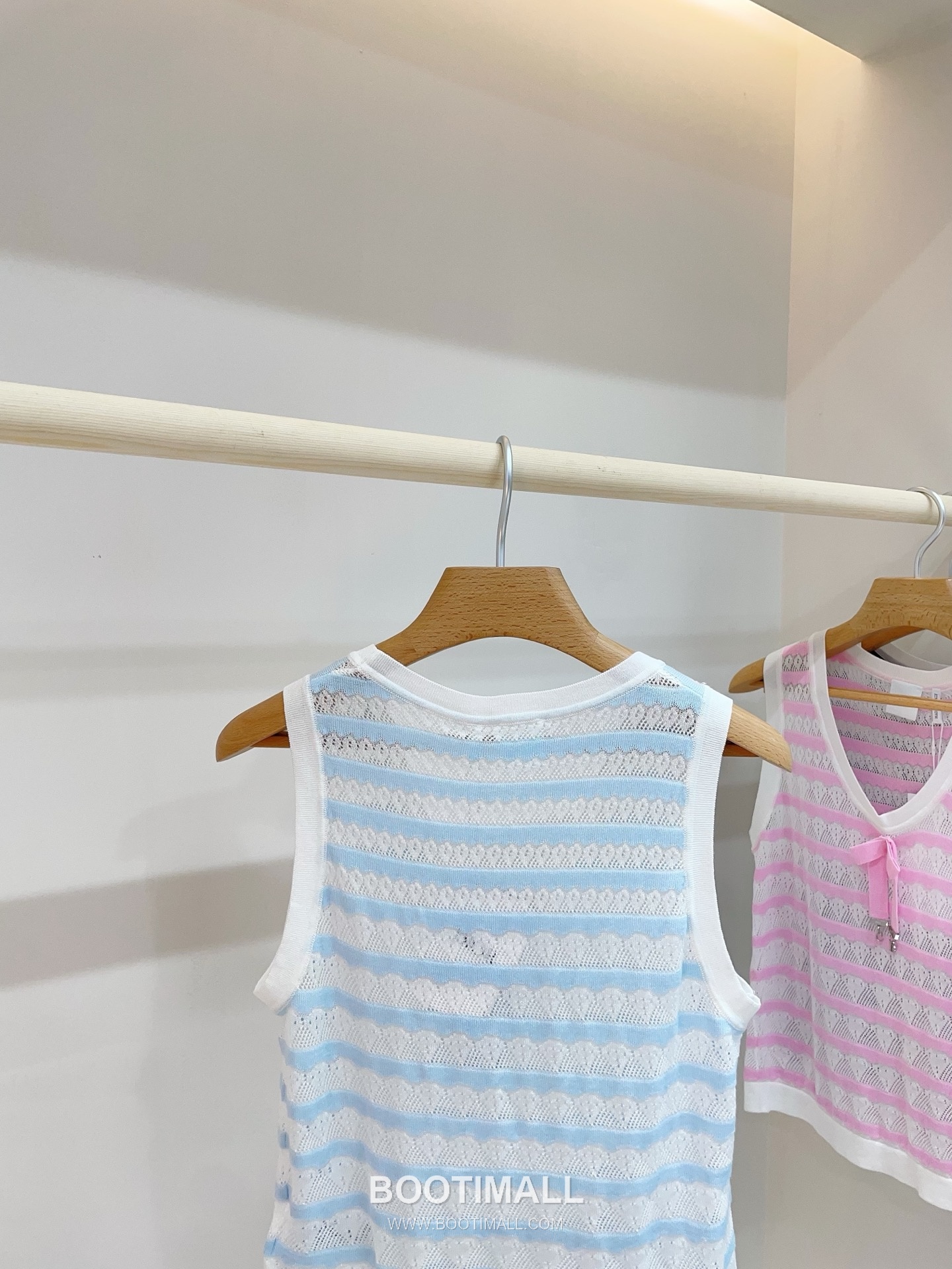 디올 2026SS 레이스니트 마리니에르 스트라이프 CD참 슬림핏 슬리브리스 니트 Dior 2026 SS Lace Knit Mariniere Stripe CD Charm Slim Fit Sleeveless Knit 6