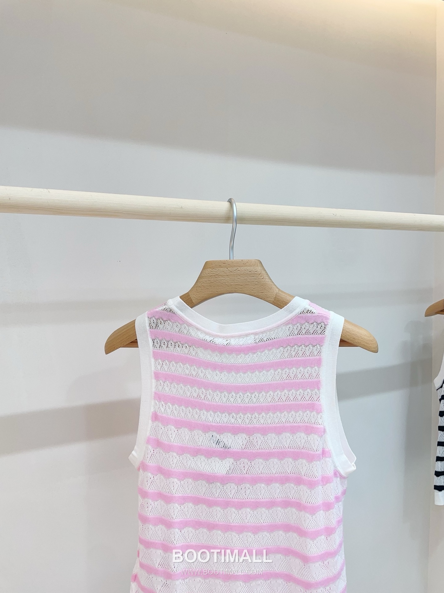 디올 2026SS 레이스니트 마리니에르 스트라이프 CD참 슬림핏 슬리브리스 니트 Dior 2026 SS Lace Knit Mariniere Stripe CD Charm Slim Fit Sleeveless Knit 6