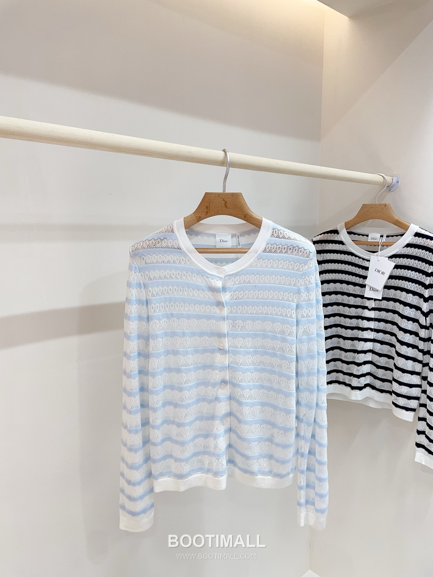 디올 2026SS 레이스니트 마리니에르 스트라이프 슬림핏 브이넥 긴팔 가디건 Dior 2026 SS Lace Knit Mariniere Stripe Slim Fit V Neck Long Sleeve Cardigan 11