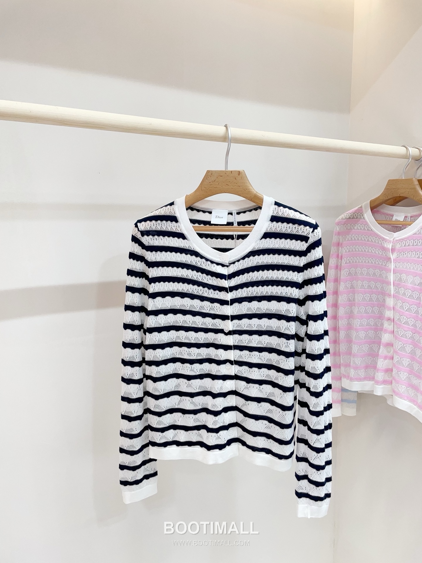 디올 2026SS 레이스니트 마리니에르 스트라이프 슬림핏 브이넥 긴팔 가디건 Dior 2026 SS Lace Knit Mariniere Stripe Slim Fit V Neck Long Sleeve Cardigan 10