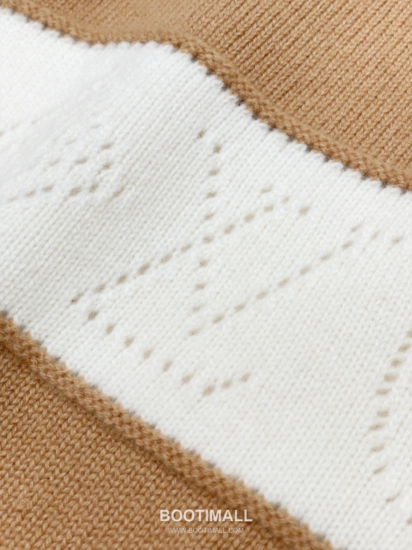 루이비통 2026SS 울캐시미어 모노그램 플로럴 슬림핏 반팔 니트 Louis Vuitton 2026 SS Wool Cashmere Monogram Floral Slim Fit Short Sleeve Knit 19