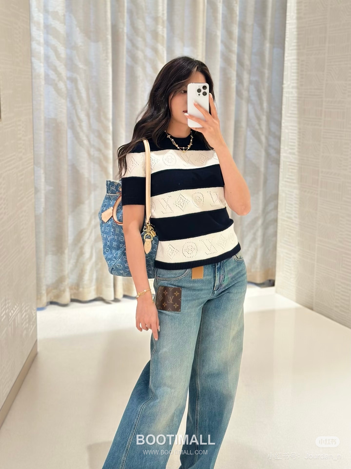 루이비통 2026SS 울캐시미어 모노그램 플로럴 슬림핏 반팔 니트 Louis Vuitton 2026 SS Wool Cashmere Monogram Floral Slim Fit Short Sleeve Knit 2