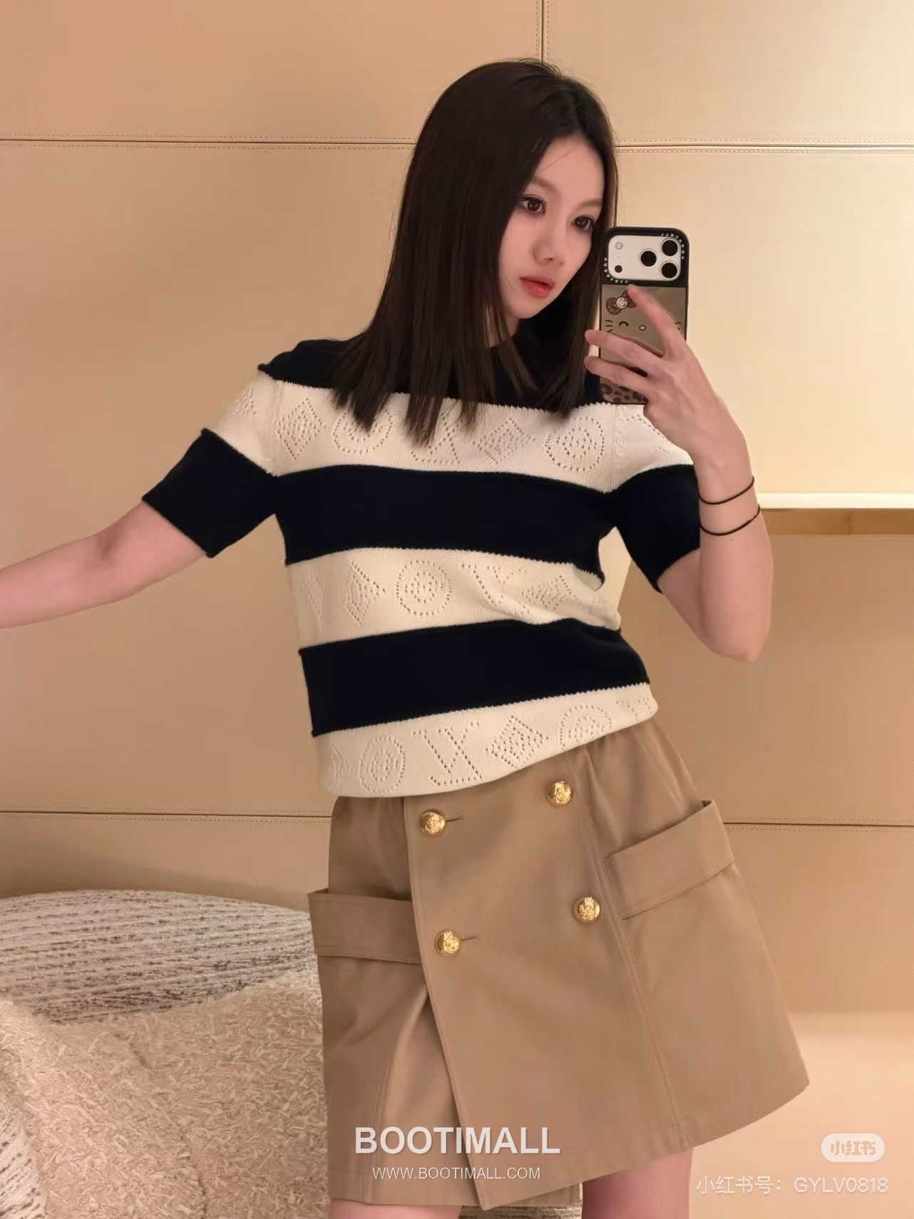 루이비통 2026SS 울캐시미어 모노그램 플로럴 슬림핏 반팔 니트 Louis Vuitton 2026 SS Wool Cashmere Monogram Floral Slim Fit Short Sleeve Knit 7