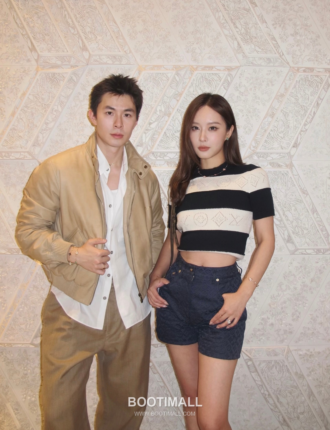 루이비통 2026SS 울캐시미어 모노그램 플로럴 슬림핏 반팔 니트 Louis Vuitton 2026 SS Wool Cashmere Monogram Floral Slim Fit Short Sleeve Knit 9