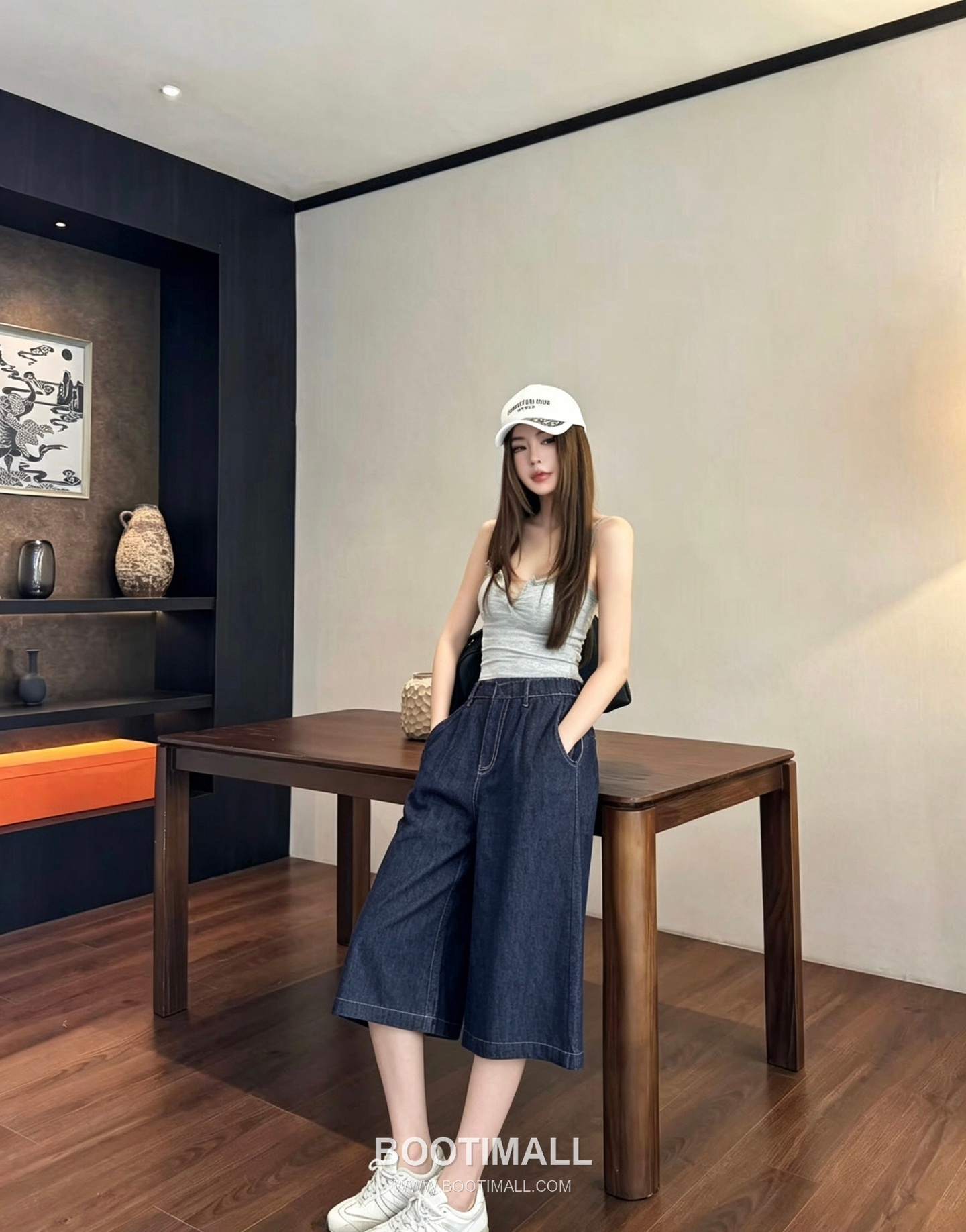 루이비통 2026SS 코튼 데님 A라인 와이드핏 버뮤다 쇼츠 Louis Vuitton 2026 SS Cotton Denim A Line Wide Fit Bermuda Shorts 1