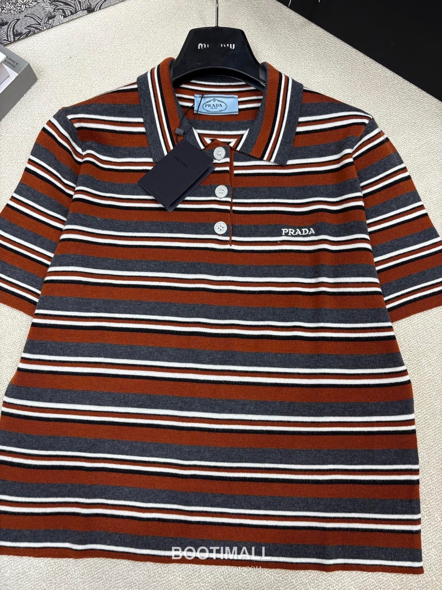 디올 2026SS 울코튼 혼방 스트라이프 로고자수 슬림핏 폴로 반팔 니트 Dior 2026 SS Wool Cotton Blend Stripe Logo Embroidered Slim Fit Polo Short Sleeve Knit 6