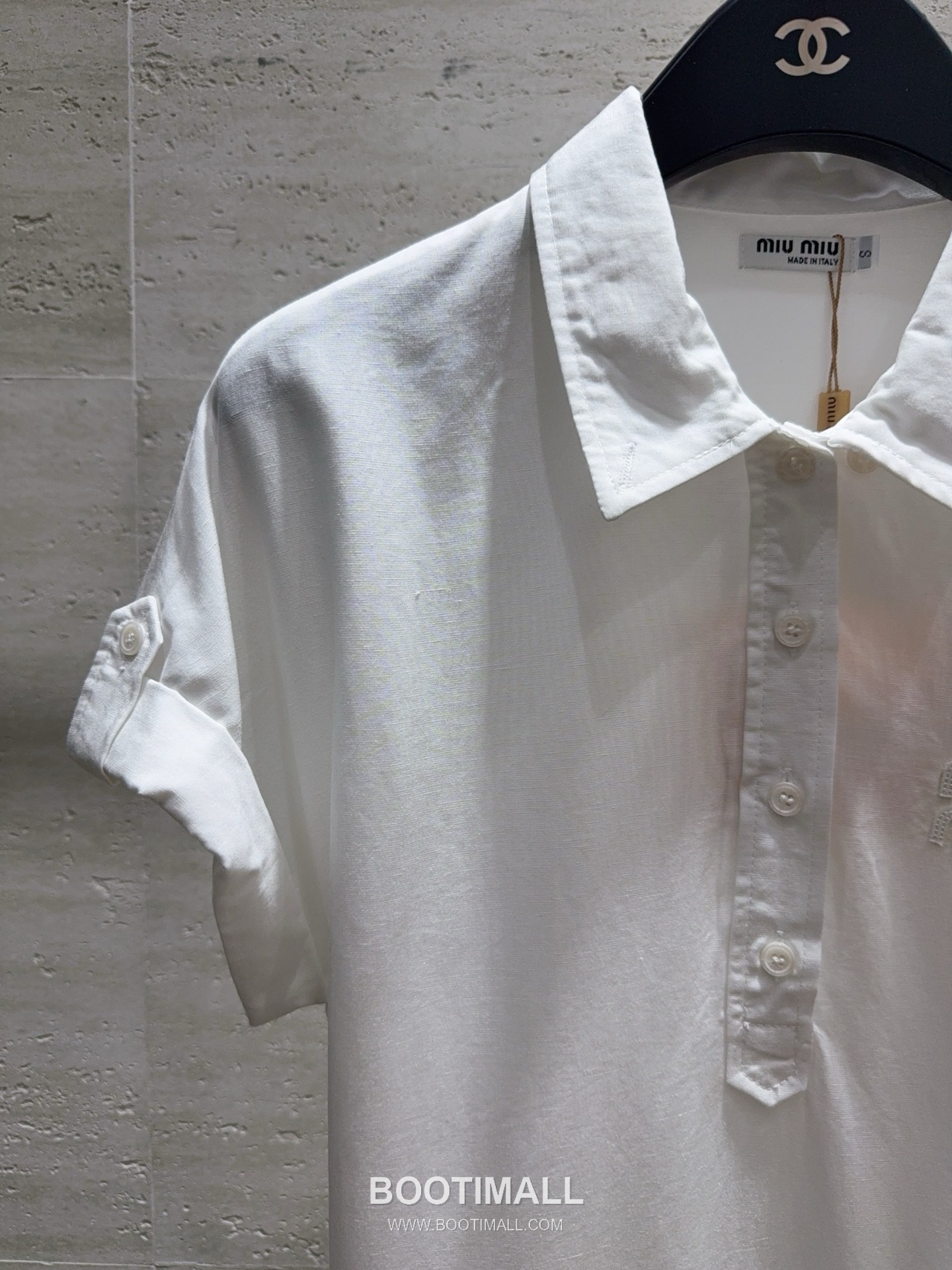 디올 2026SS 코튼린넨 혼방 로고자수 셔츠칼라 A라인 미니 반팔 원피스 Dior 2026 SS Cotton Linen Blend Logo Embroidered Shirt Collar A Line Mini Short Sleeve Dress 12