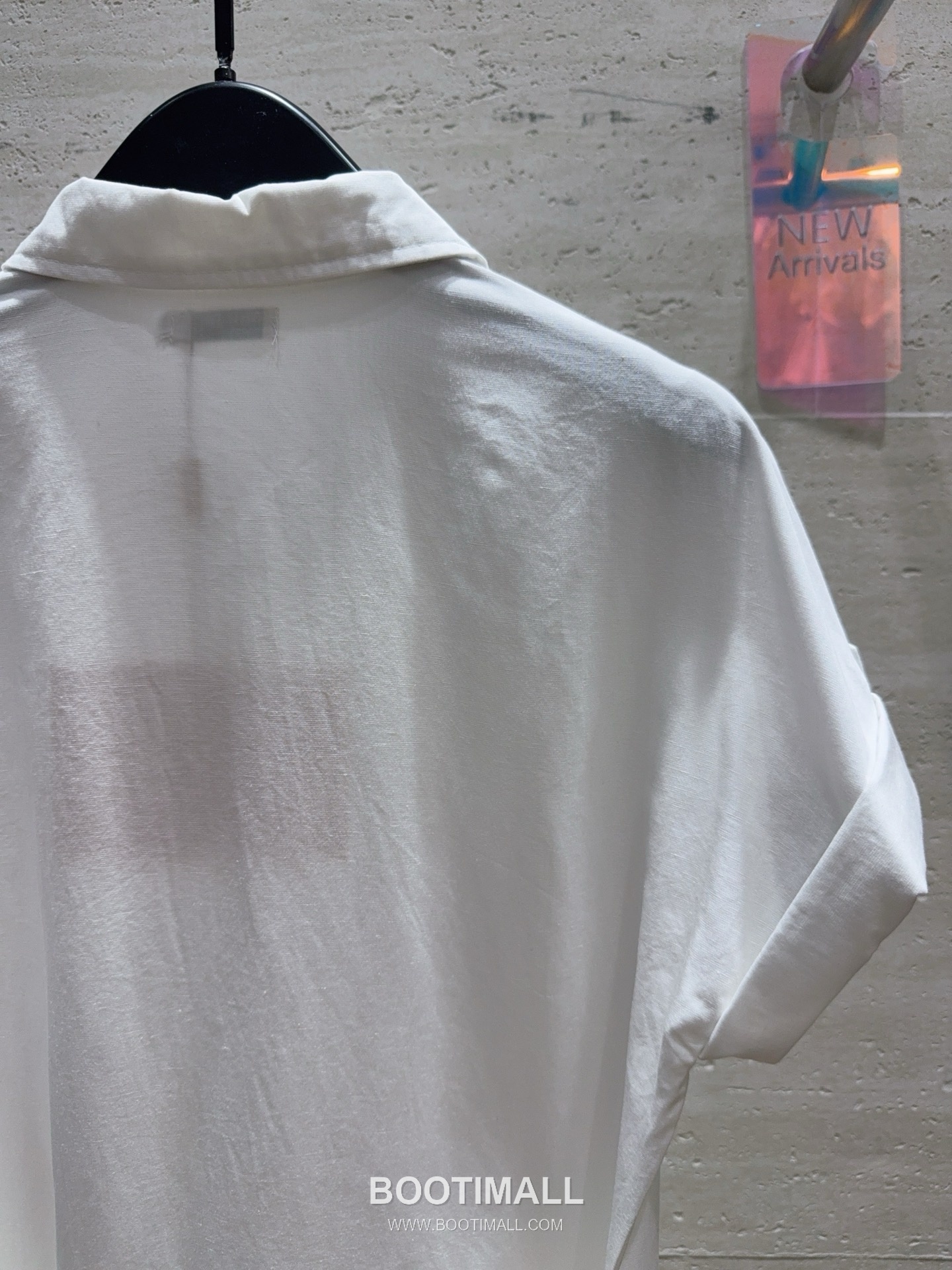 디올 2026SS 코튼린넨 혼방 로고자수 셔츠칼라 A라인 미니 반팔 원피스 Dior 2026 SS Cotton Linen Blend Logo Embroidered Shirt Collar A Line Mini Short Sleeve Dress 16