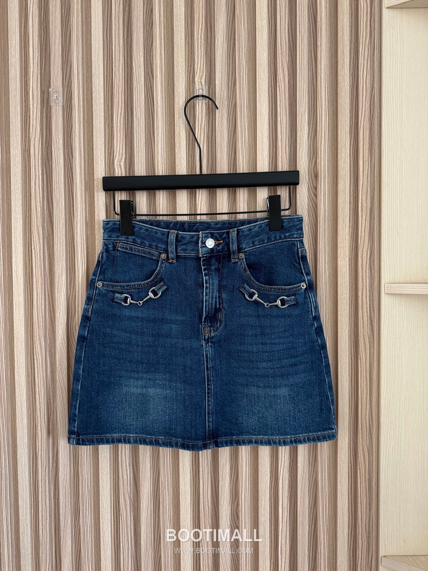 구찌 2026SS 코튼 데님 홀스빗 장식 하이웨스트 미니 스커트 Gucci 2026 SS Cotton Denim Horsebit Detail High Waist Mini Skirt 10