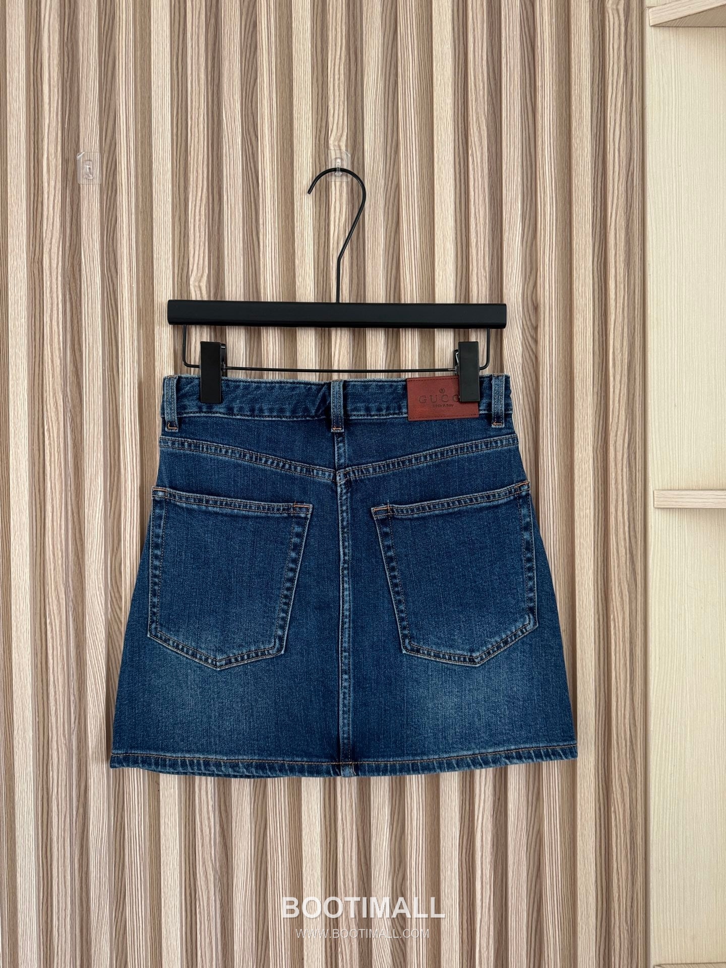 구찌 2026SS 코튼 데님 홀스빗 장식 하이웨스트 미니 스커트 Gucci 2026 SS Cotton Denim Horsebit Detail High Waist Mini Skirt 11