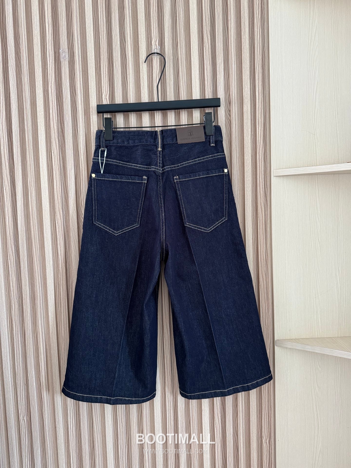 브루넬로 쿠치넬리 2026SS 코튼 데님 크롭 세미와이드 스트레이트핏 7부 팬츠 Brunello Cucinelli 2026 SS Cotton Denim Cropped Semi Wide Straight Fit Capri Pants 10