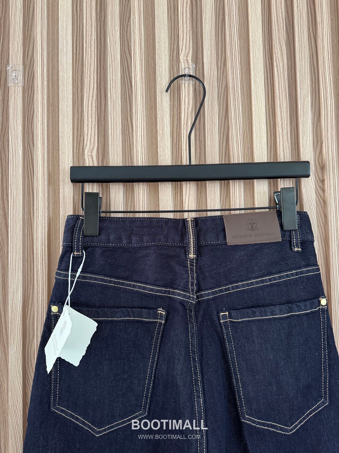 브루넬로 쿠치넬리 2026SS 코튼 데님 크롭 세미와이드 스트레이트핏 7부 팬츠 Brunello Cucinelli 2026 SS Cotton Denim Cropped Semi Wide Straight Fit Capri Pants 12