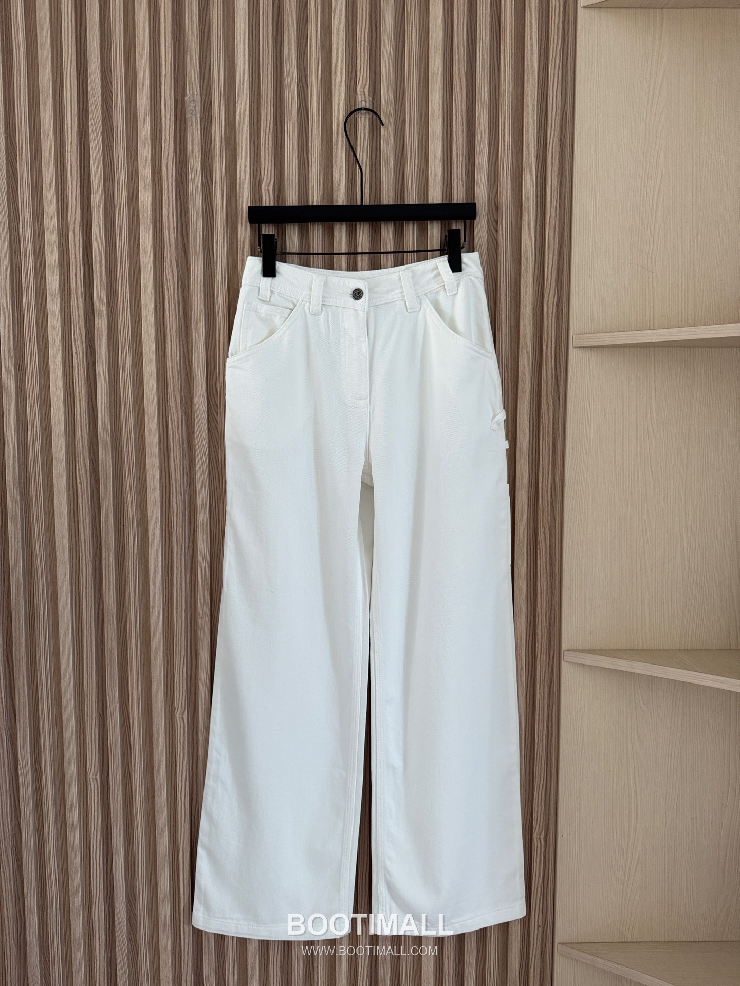 브루넬로 쿠치넬리 2026SS 코튼 데님 크롭 세미와이드 스트레이트핏 7부 팬츠 Brunello Cucinelli 2026 SS Cotton Denim Cropped Semi Wide Straight Fit Capri Pants 4