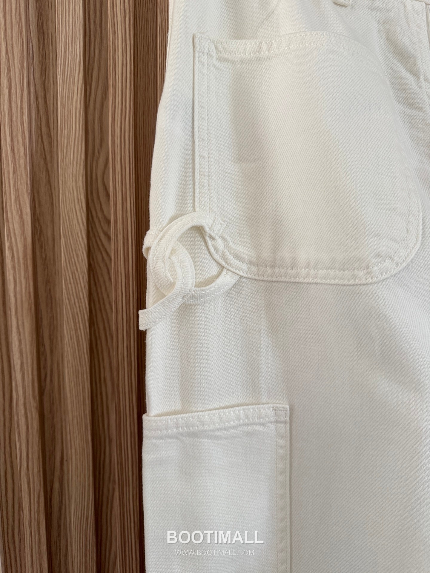 브루넬로 쿠치넬리 2026SS 코튼 데님 크롭 세미와이드 스트레이트핏 7부 팬츠 Brunello Cucinelli 2026 SS Cotton Denim Cropped Semi Wide Straight Fit Capri Pants 8