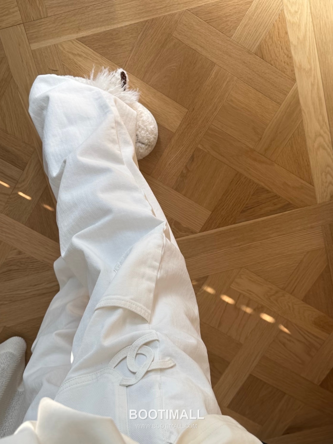 브루넬로 쿠치넬리 2026SS 코튼 데님 크롭 세미와이드 스트레이트핏 7부 팬츠 Brunello Cucinelli 2026 SS Cotton Denim Cropped Semi Wide Straight Fit Capri Pants 13