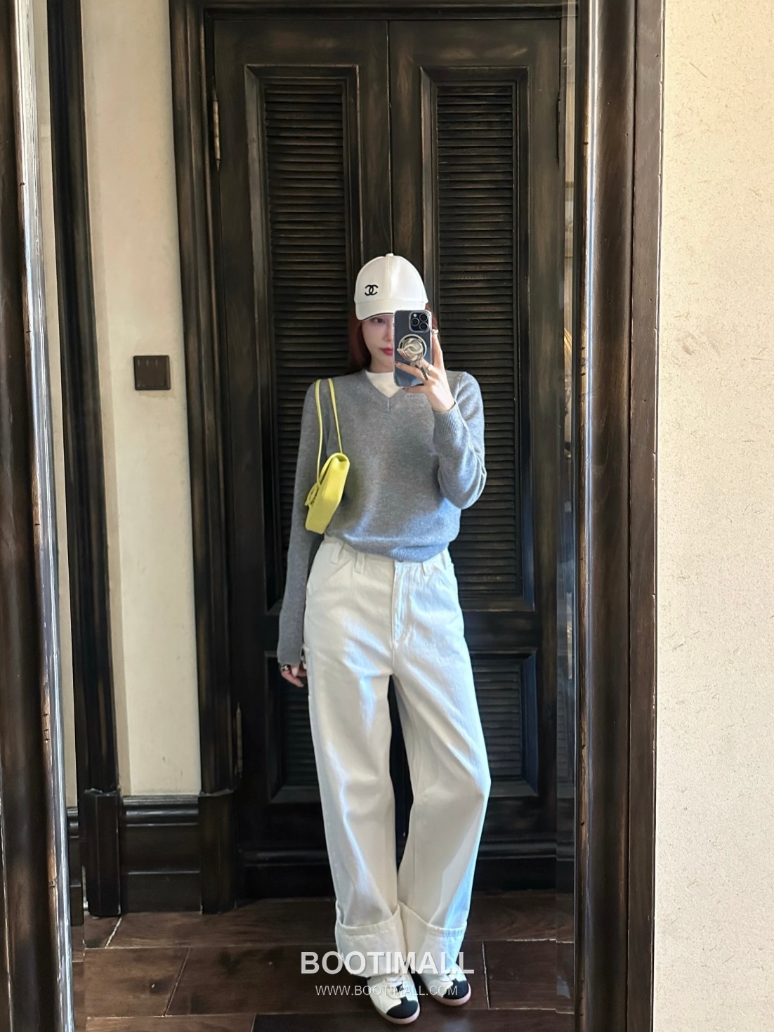 브루넬로 쿠치넬리 2026SS 코튼 데님 크롭 세미와이드 스트레이트핏 7부 팬츠 Brunello Cucinelli 2026 SS Cotton Denim Cropped Semi Wide Straight Fit Capri Pants 17