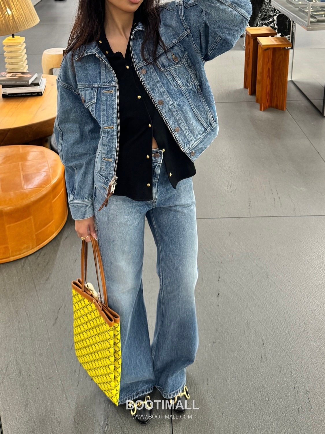 셀린느 2026SS 코튼 데님 싱글버튼 하이웨스트 부츠컷 롱팬츠 Celine 2026 SS Cotton Denim Single Button High Waist Bootcut Long Pants 7