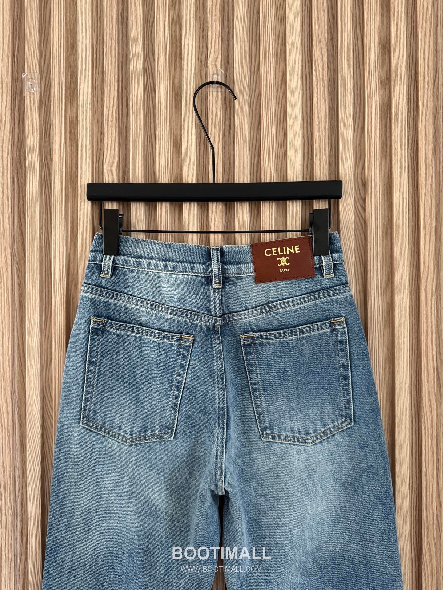 셀린느 2026SS 코튼 데님 싱글버튼 하이웨스트 부츠컷 롱팬츠 Celine 2026 SS Cotton Denim Single Button High Waist Bootcut Long Pants 13