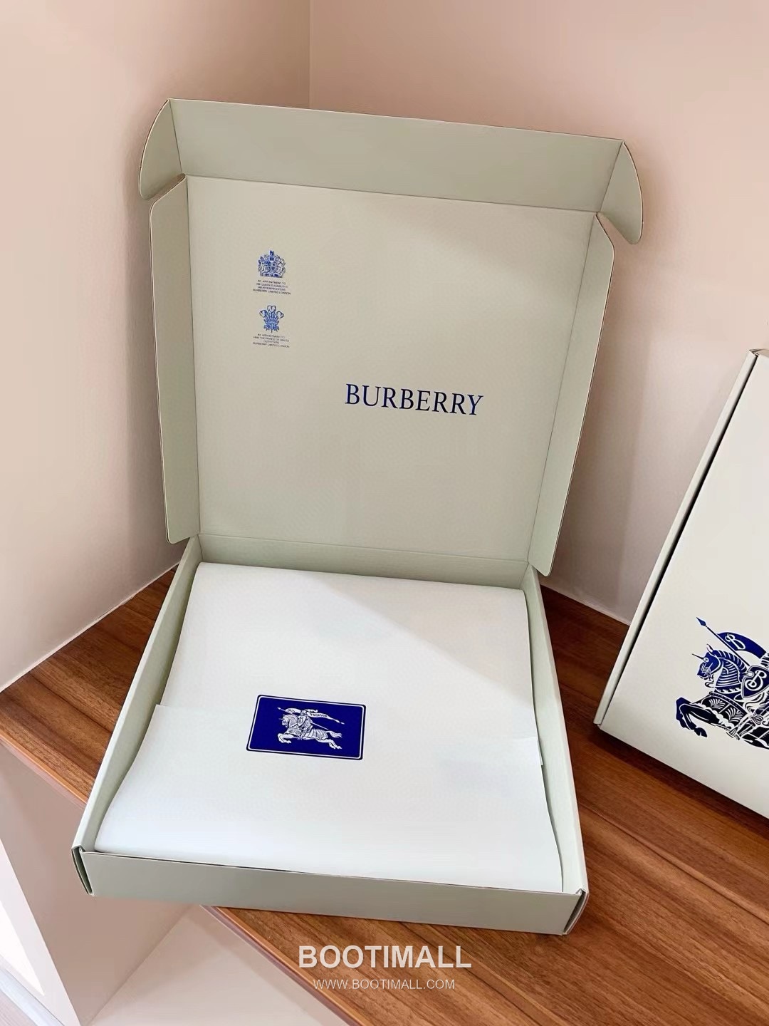 버버리 2026SS 코튼 그라데이션 체크 프린트 오버핏 반팔 티셔츠 Burberry 2026 SS Cotton Gradient Check Print Oversized Short Sleeve T Shirt 9