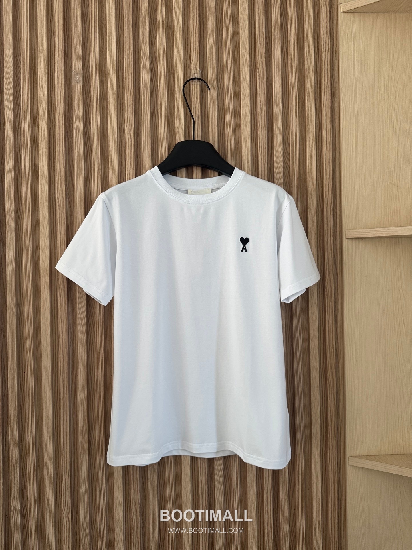 아미 2026SS 코튼 하트로고 자수 슬림핏 반팔 티셔츠 AMI 2026 SS Cotton Heart Logo Embroidered Slim Fit Short Sleeve T Shirt 7