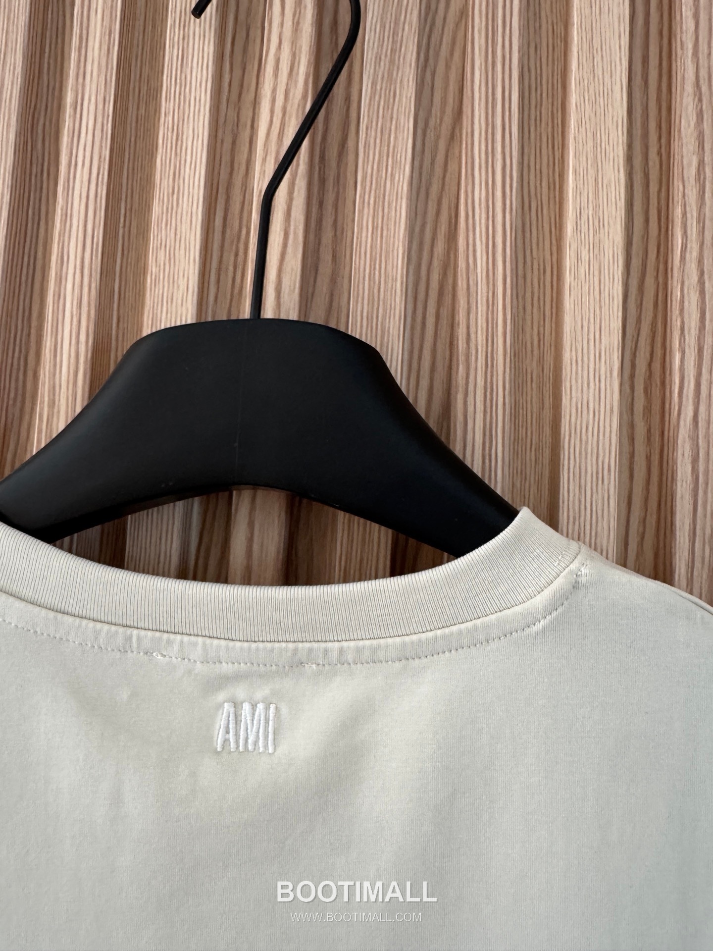 아미 2026SS 코튼 하트로고 자수 슬림핏 반팔 티셔츠 AMI 2026 SS Cotton Heart Logo Embroidered Slim Fit Short Sleeve T Shirt 23