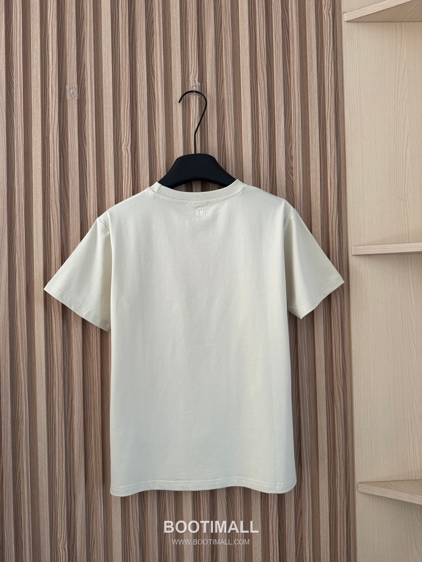 아미 2026SS 코튼 하트로고 자수 슬림핏 반팔 티셔츠 AMI 2026 SS Cotton Heart Logo Embroidered Slim Fit Short Sleeve T Shirt 24