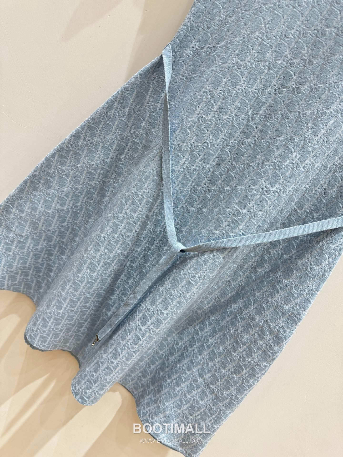 디올 2026SS 울혼방 오블리크 자카드 로고 슬림핏 A라인 반팔 니트 원피스 Dior 2026 SS Wool Blend Oblique Jacquard Logo Slim Fit A Line Short Sleeve Knit Dress 5