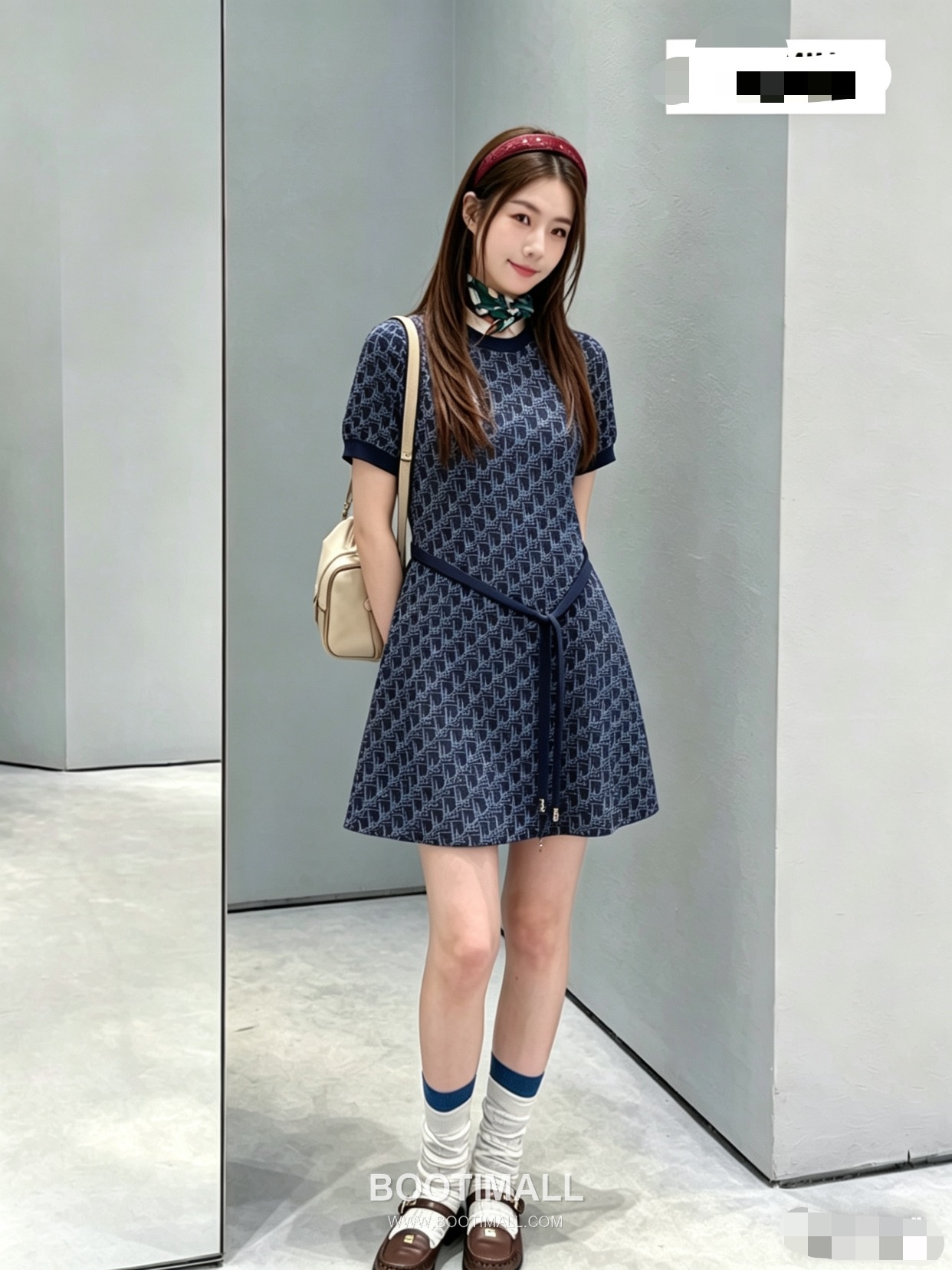 디올 2026SS 울혼방 오블리크 자카드 로고 슬림핏 A라인 반팔 니트 원피스 Dior 2026 SS Wool Blend Oblique Jacquard Logo Slim Fit A Line Short Sleeve Knit Dress 3