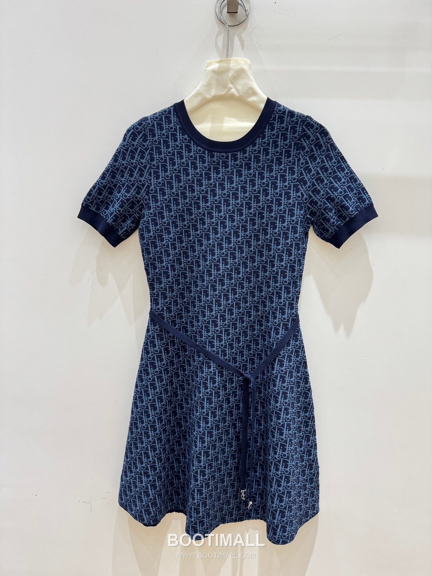 디올 2026SS 울혼방 오블리크 자카드 로고 슬림핏 A라인 반팔 니트 원피스 Dior 2026 SS Wool Blend Oblique Jacquard Logo Slim Fit A Line Short Sleeve Knit Dress 7