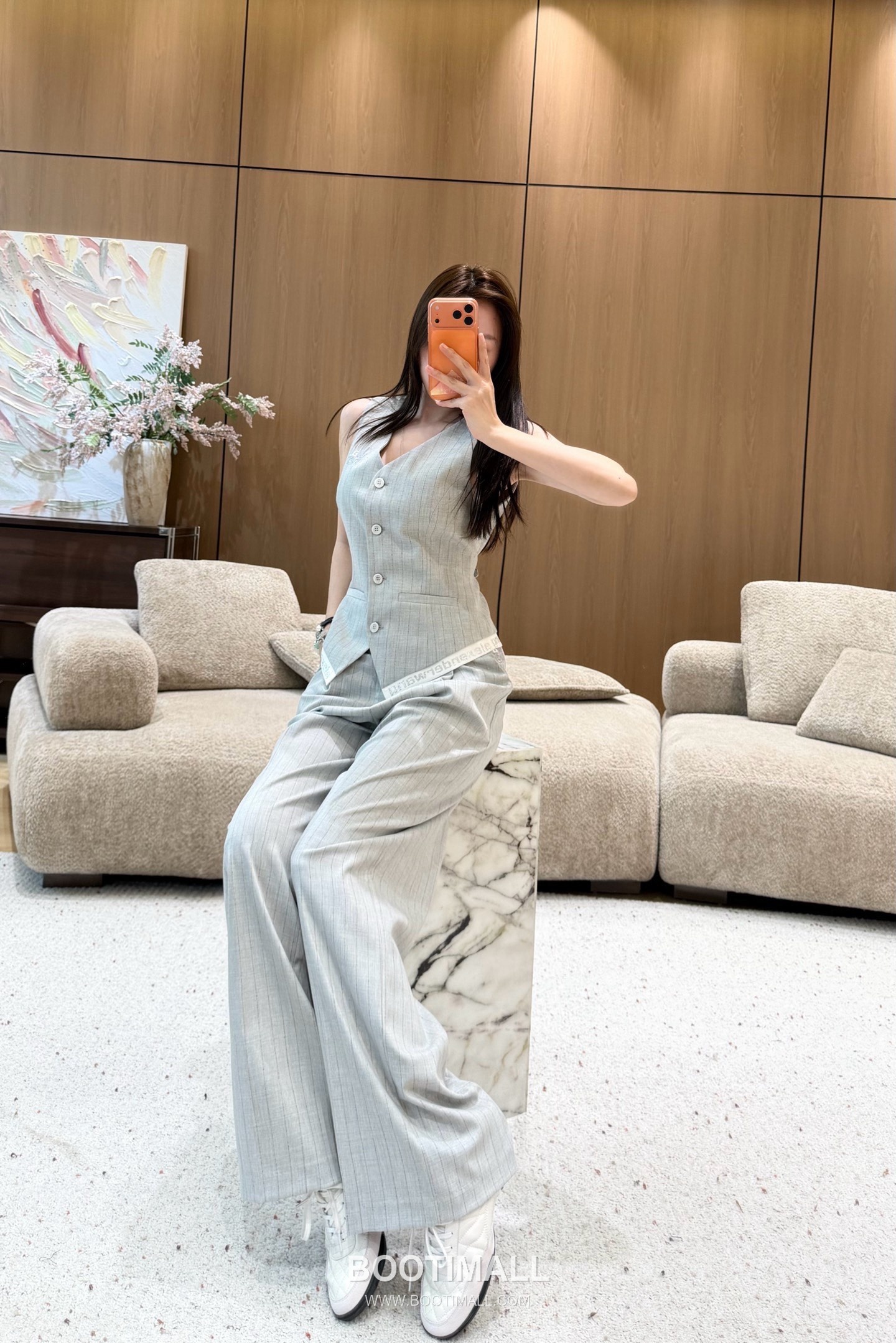 알렉산더왕 2026SS 폴리혼방 스트라이프 로고자수 싱글버튼 베스트 와이드팬츠 셋업 Alexander Wang 2026 SS Polyester Blend Stripe Logo Embroidered Single Button Vest Wide Pants Set 5