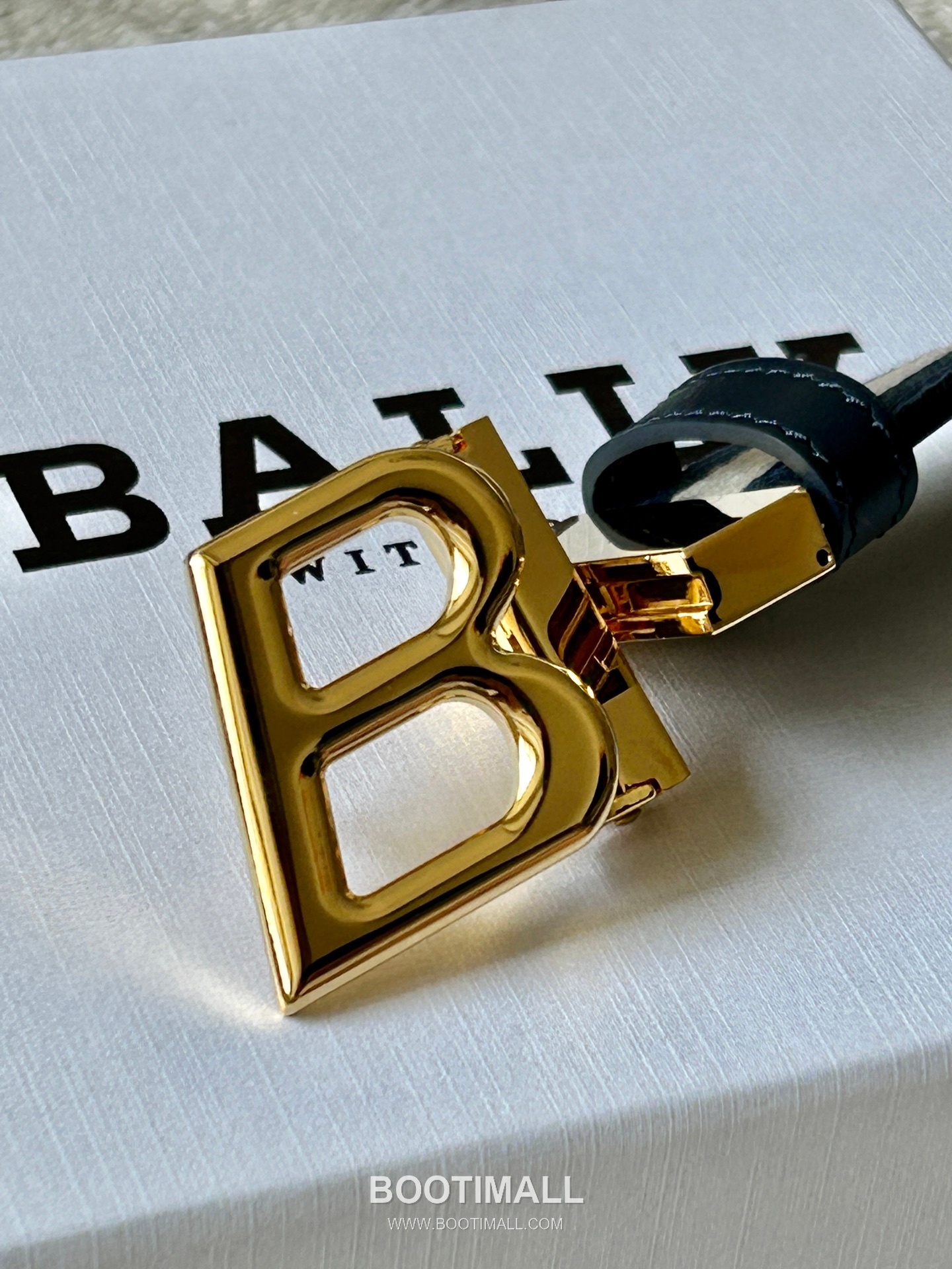 발리 캔버스 송아지가죽 트레인스트라이프 캐주얼 벨트 Bally Canvas Calfskin Train Stripe Casual Belt 3.5cm 3