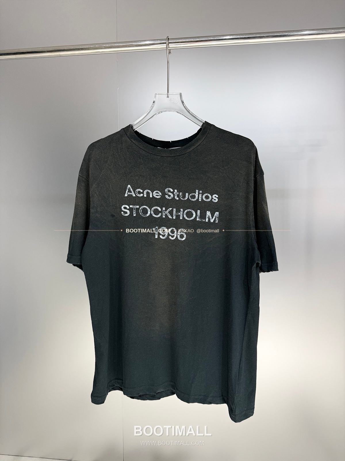 아크네스튜디오 1996 로고 워싱코튼 루즈핏 롱슬리브 티셔츠 Acne Studios 1996 Logo Washed Cotton Loose Fit Long Sleeve T-Shirt 3